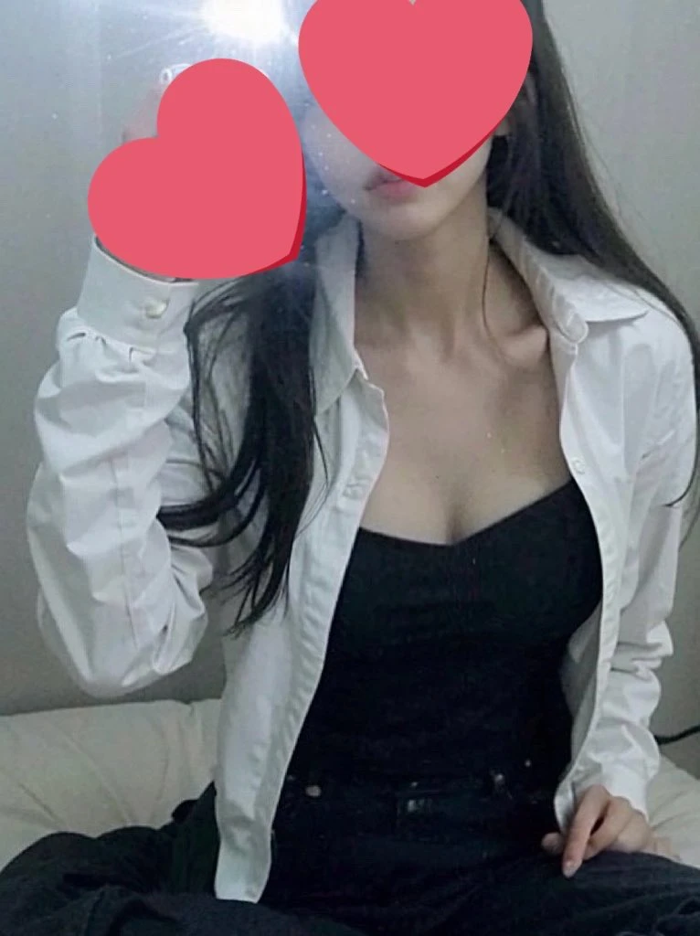 AYyCBHgD_33de96bc85be24c85fa7140f76adfd06a5007bd1.jpg