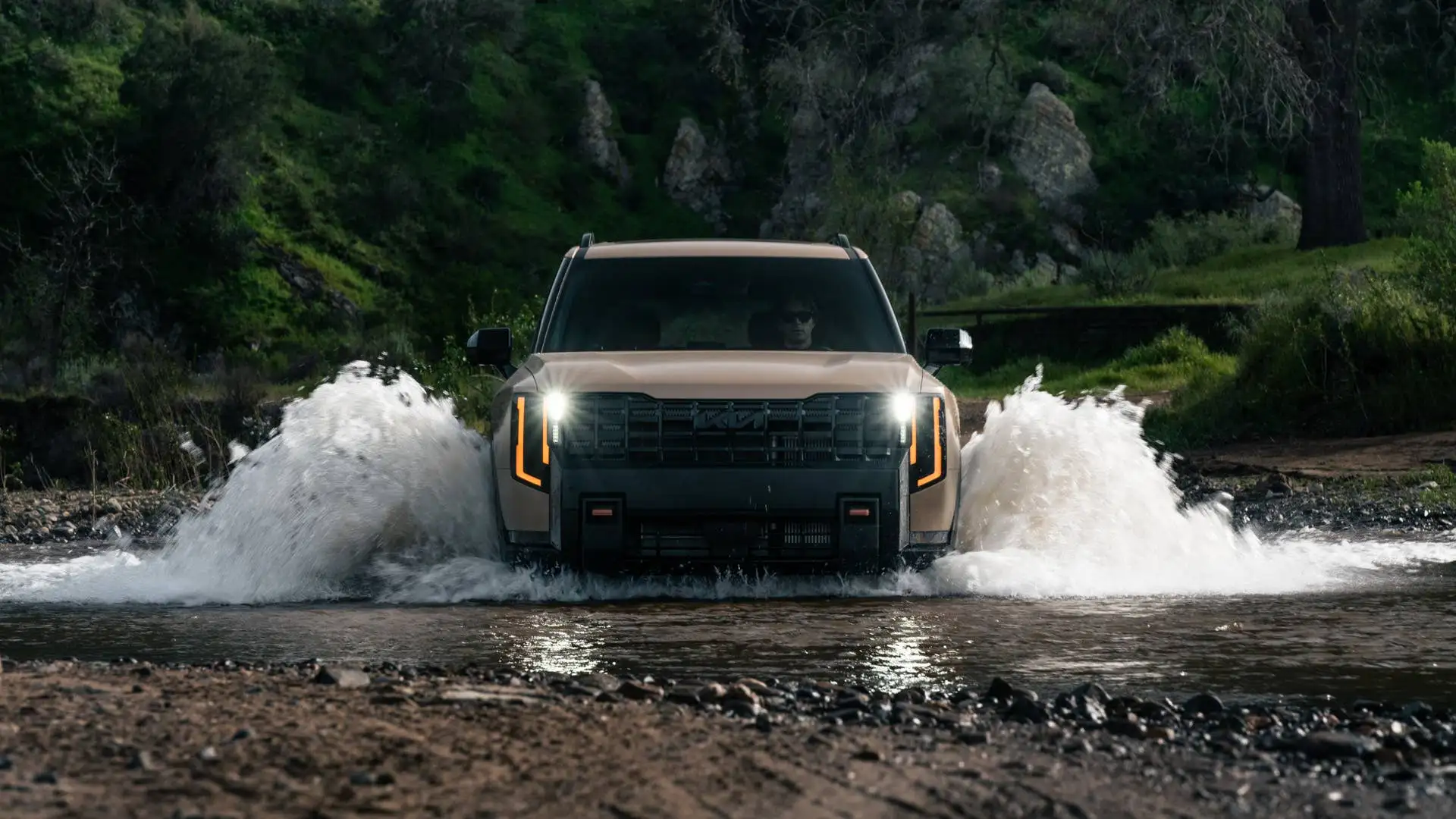best_1005134_2027-kia-telluride-x-pro.webp