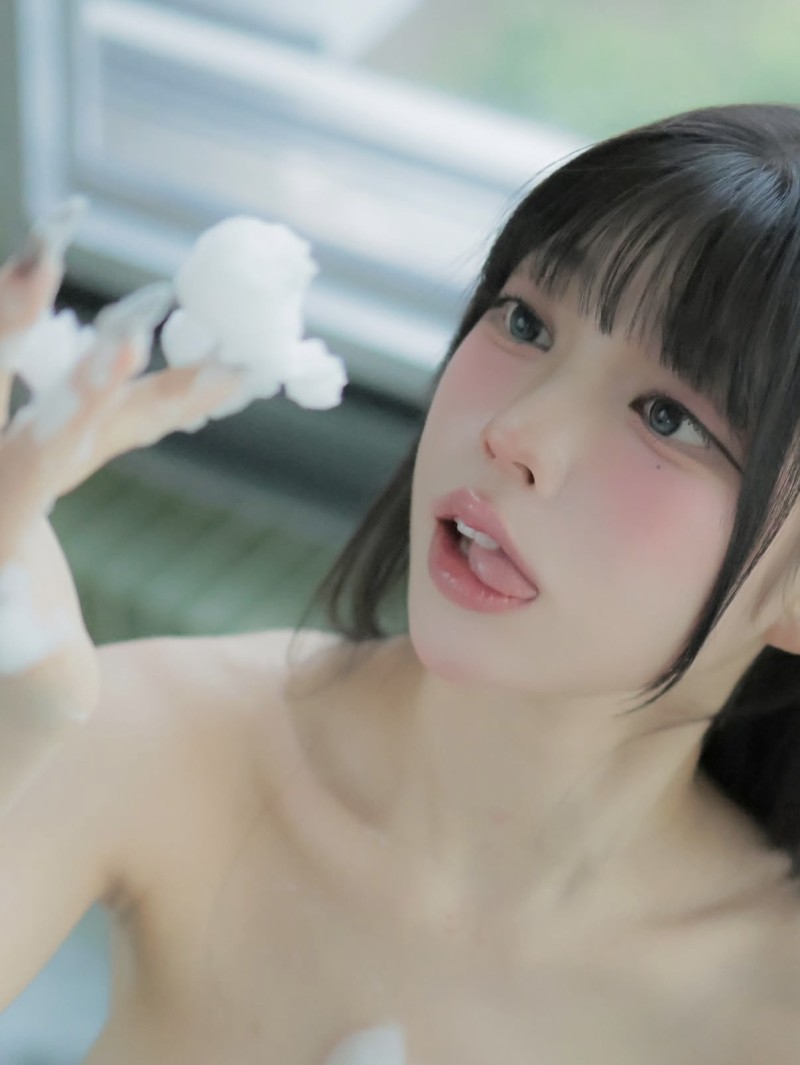 thumb-Toz5BUMs_e1f4373ed92de4bdb26e3c31149df1b73cc01361_800x1065.jpg