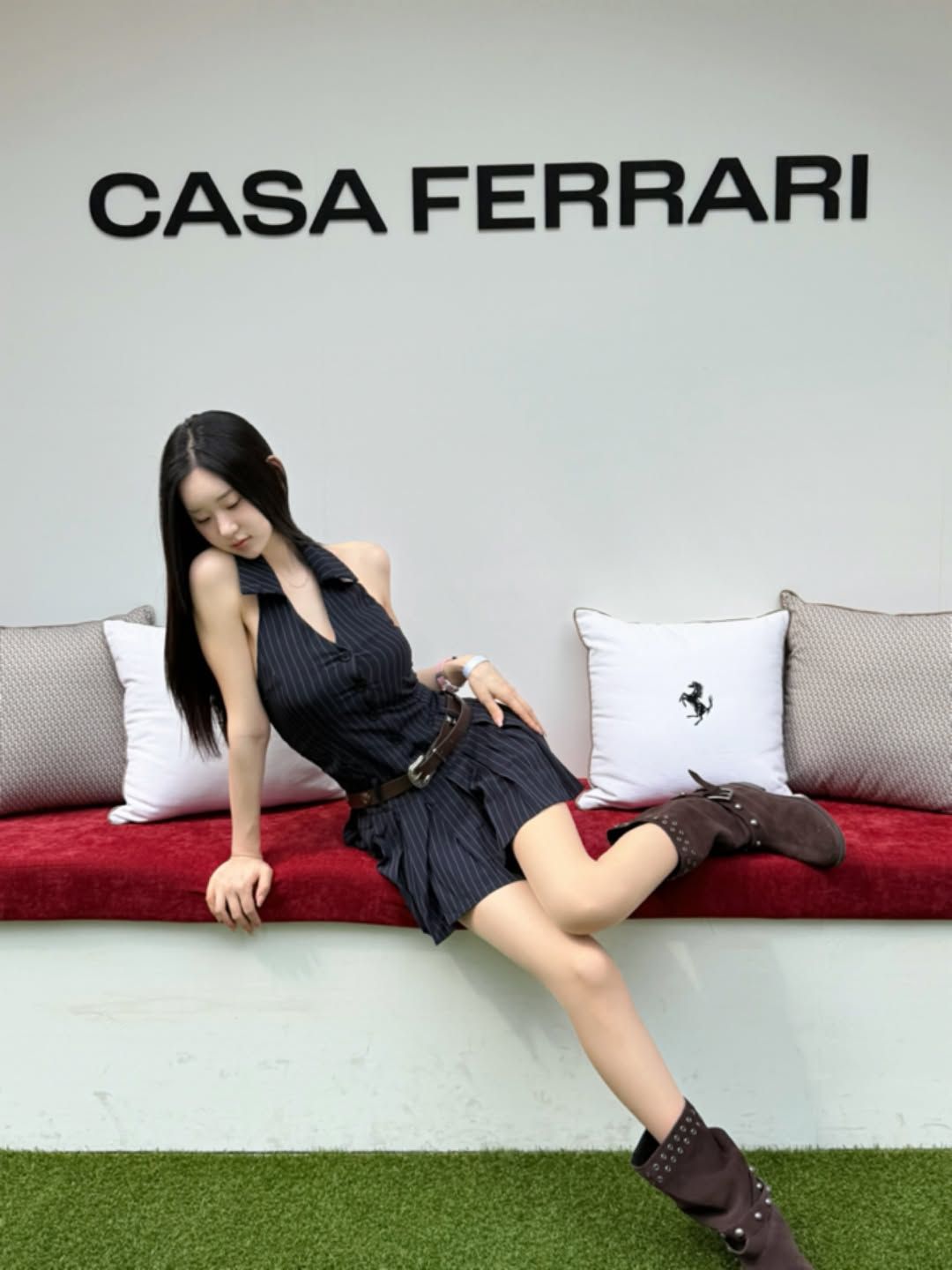 ferrari_DaFiXdKku04_4.jpg