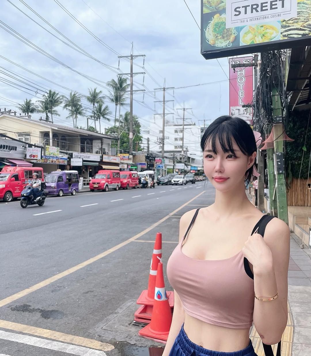 민한나 레이싱2.jpg