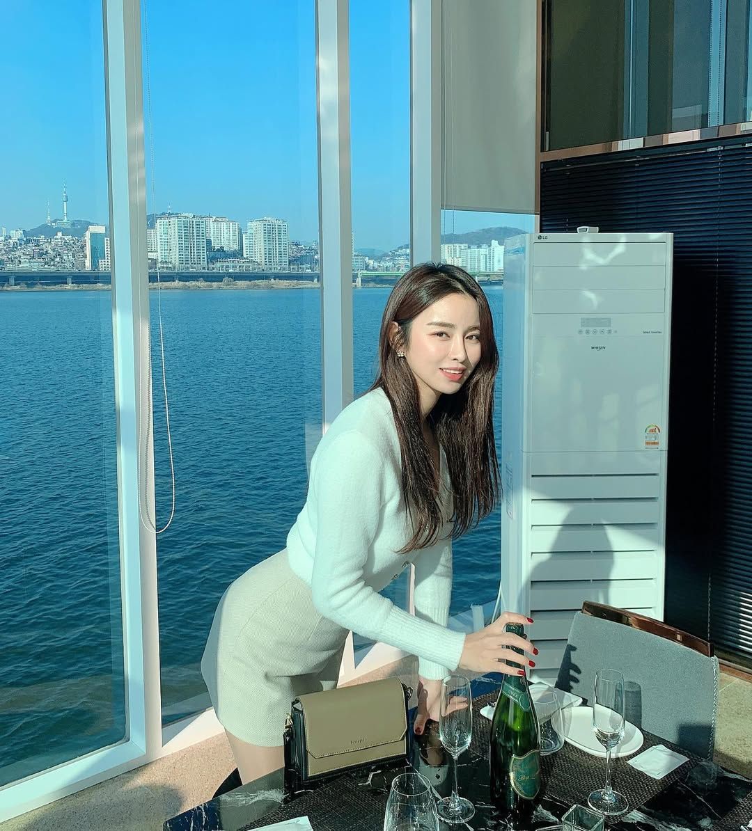 안나경 레이싱1.jpg