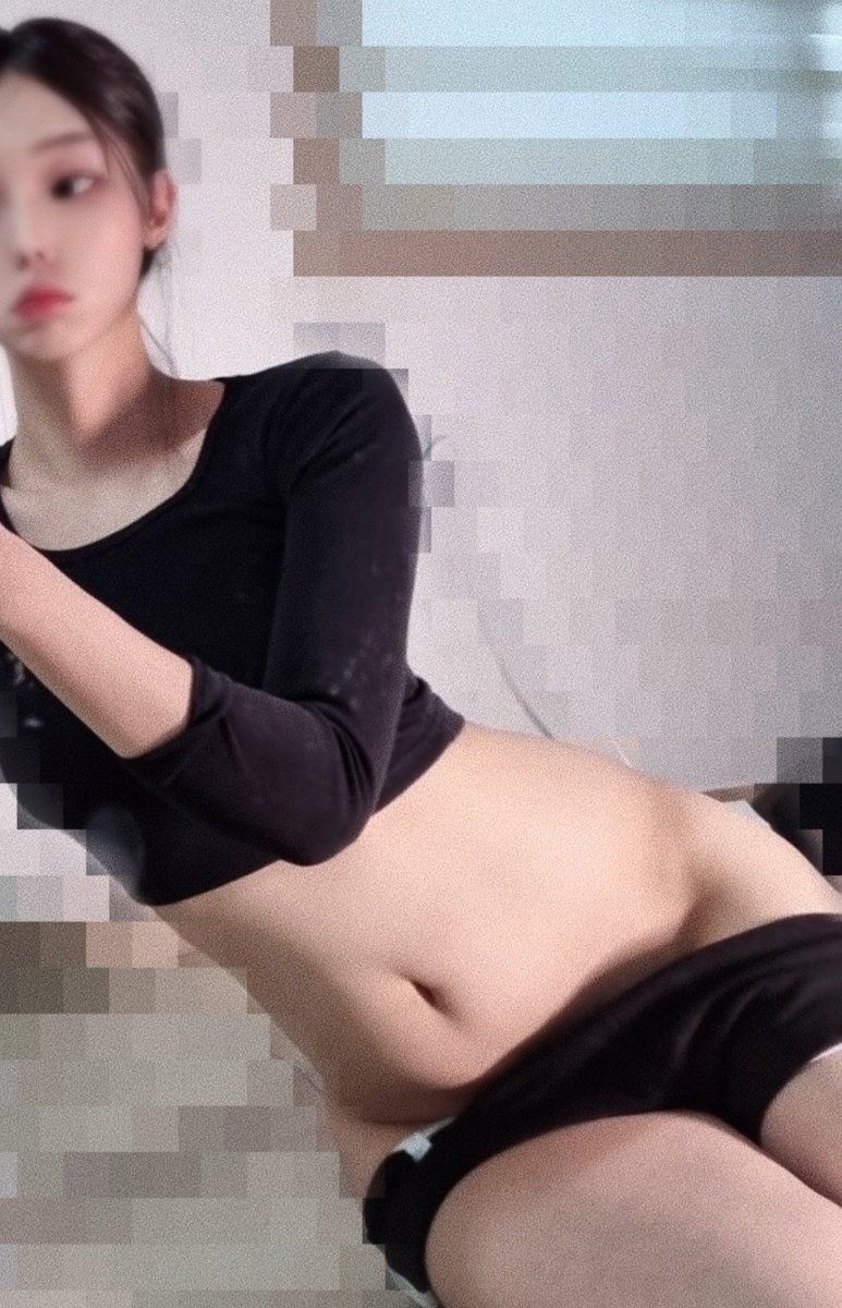 FomTAB2aAAIwBtd.jpg