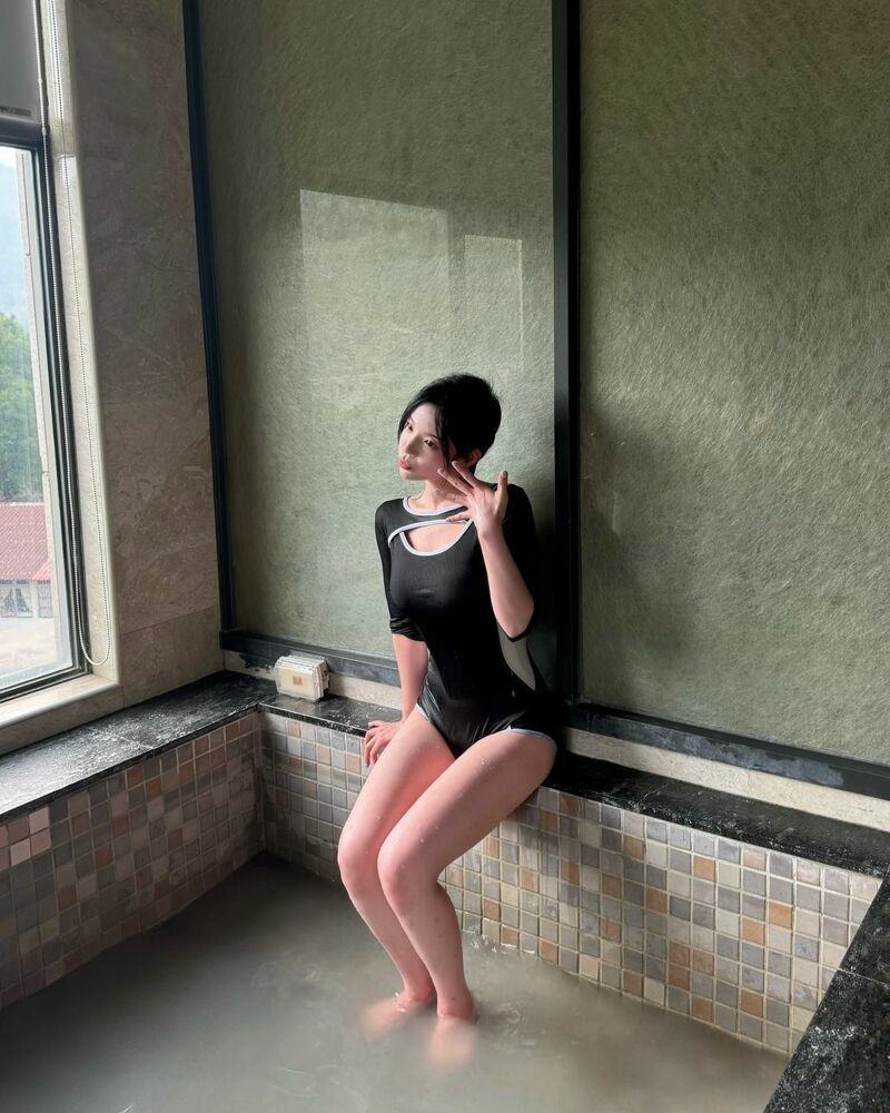 i1284077493.jpg