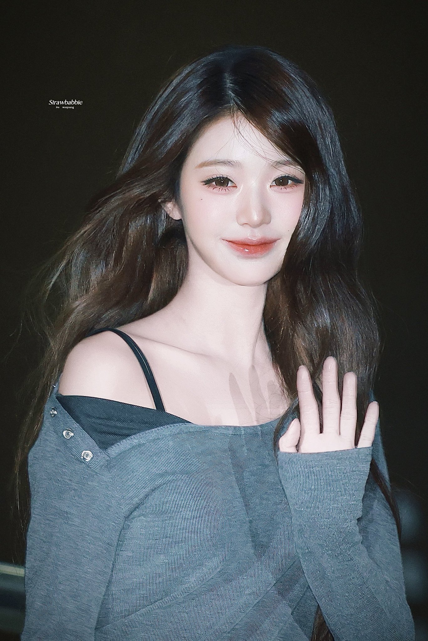 260227 장원영 뮤 (26).jpg