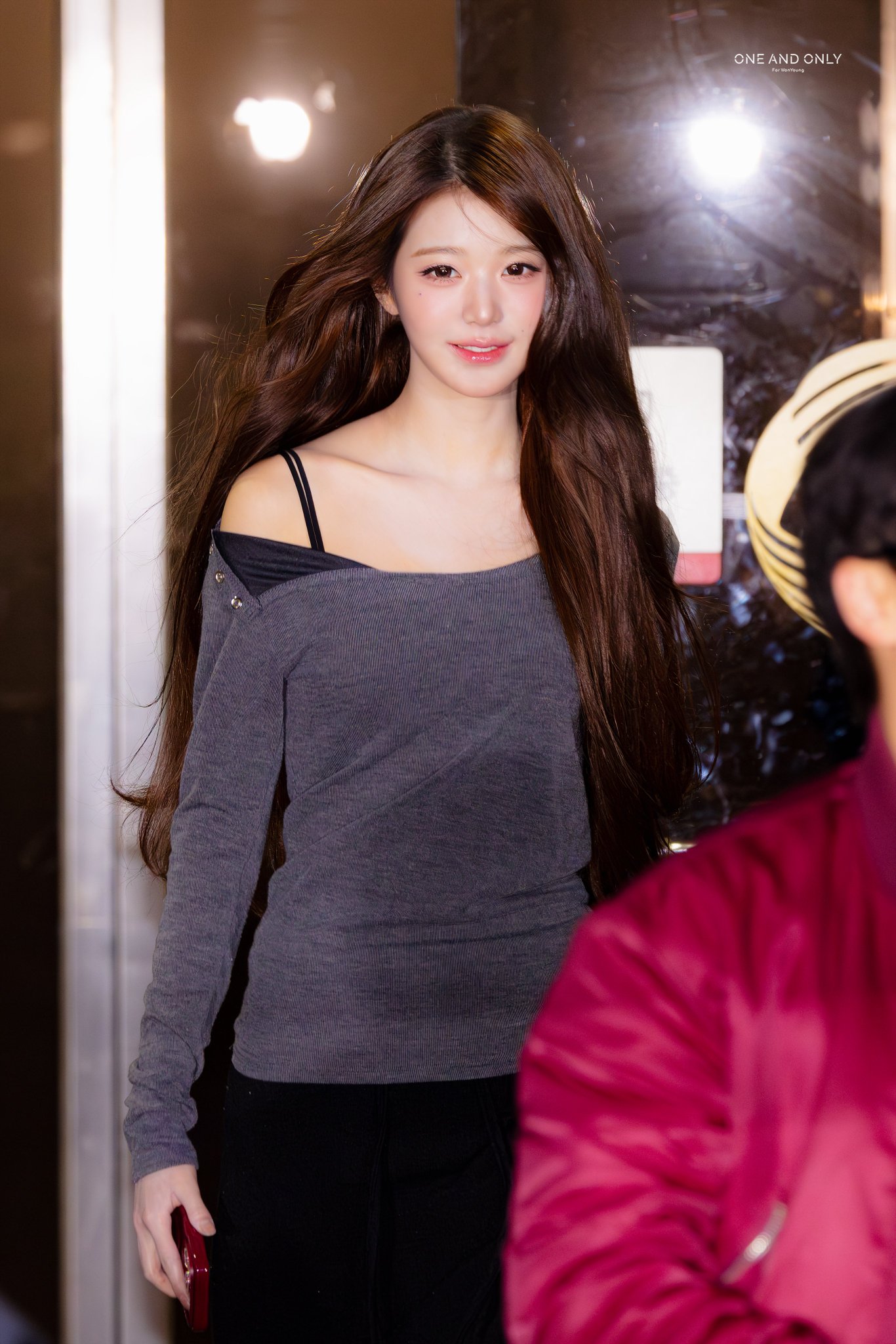 260227 장원영 뮤 (34).jpg