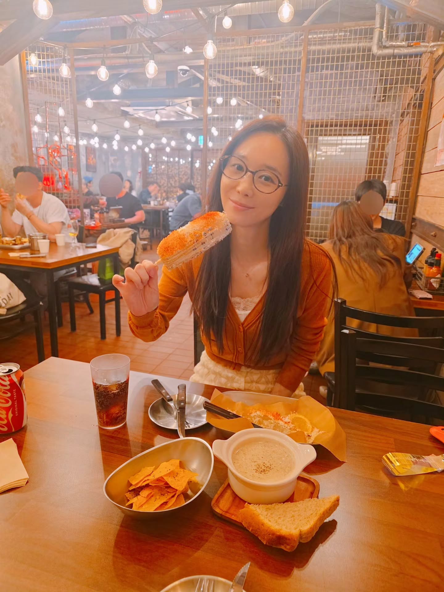 april_hansooyeon 2026-05-13T023848-06.jpeg