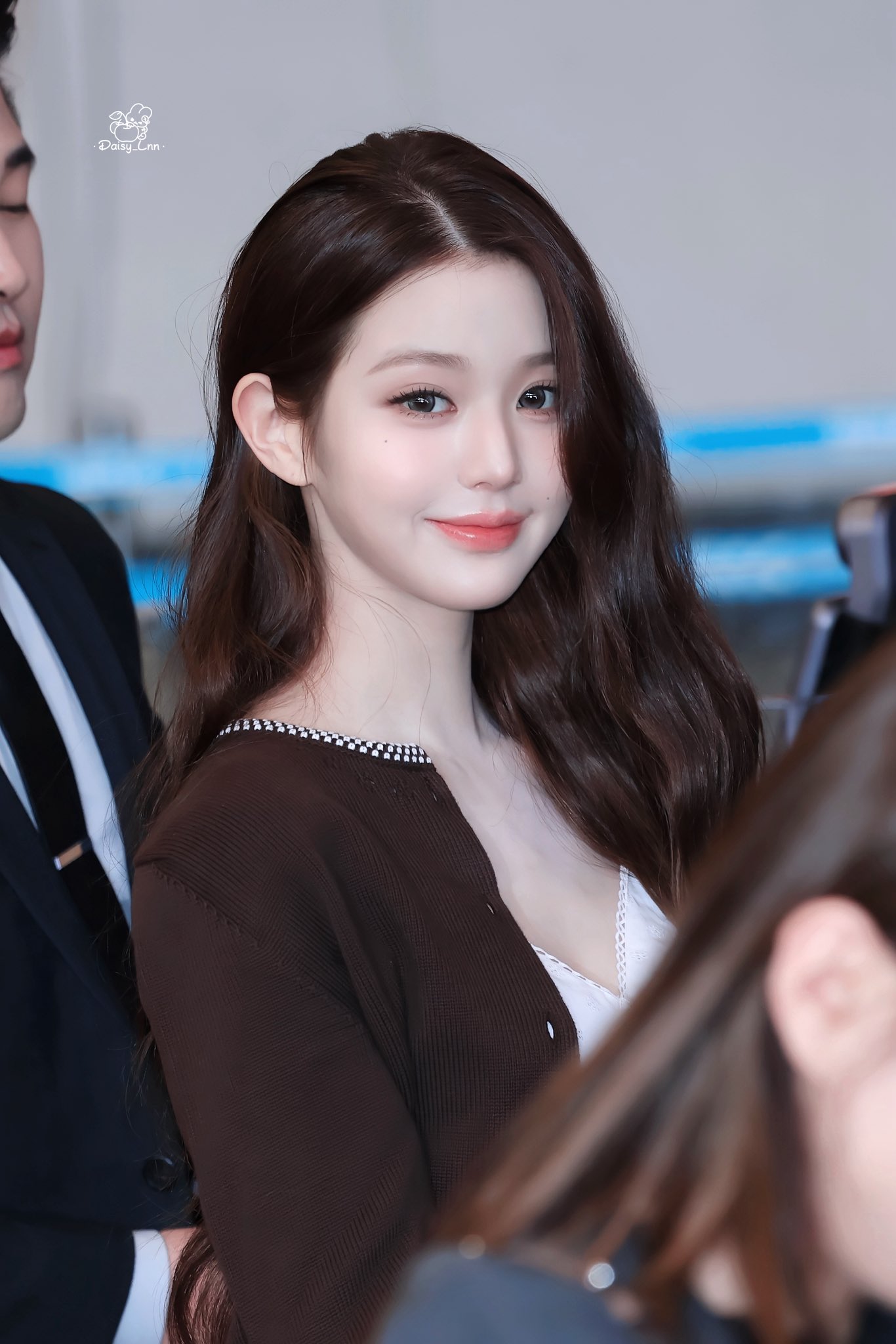 j03.jpg