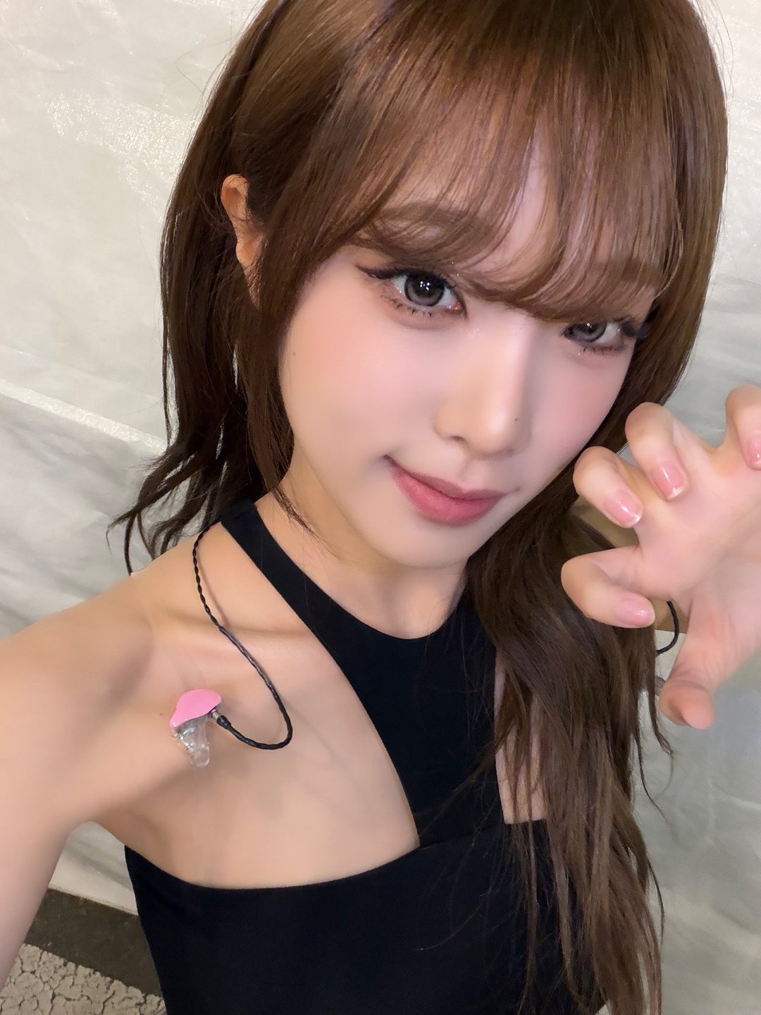 YENA_OFFICIAL-2054210503849943360-1.jpg
