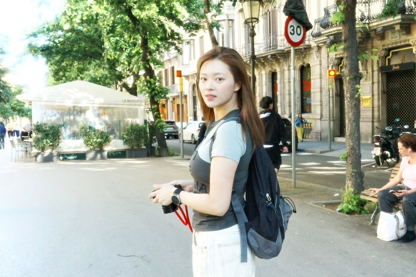 jy_piece-20260514-0004.jpg