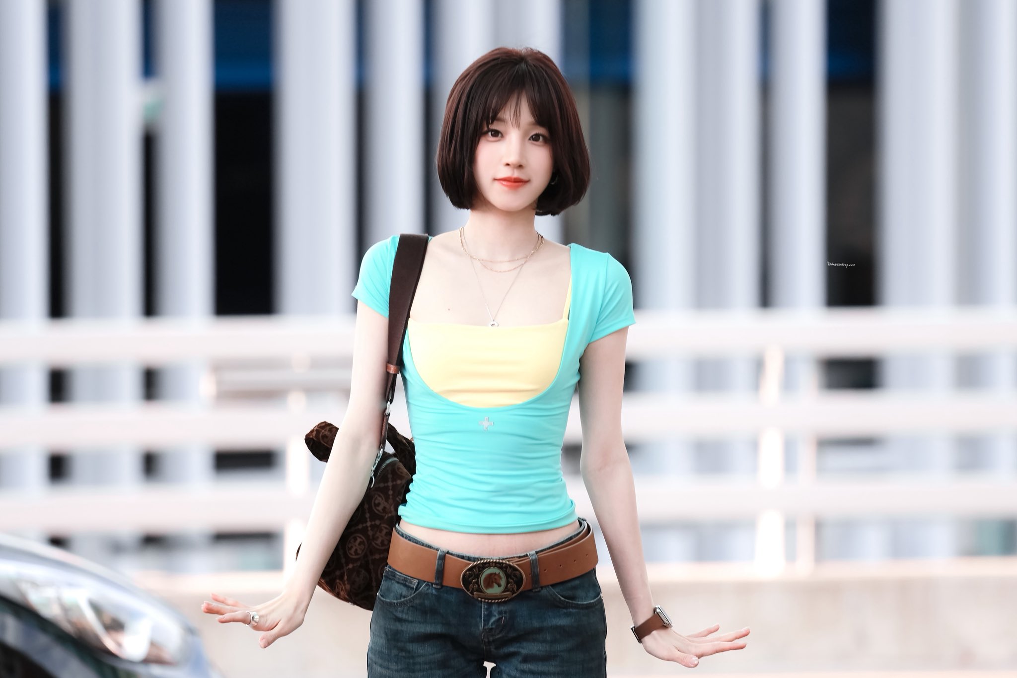003.jpg