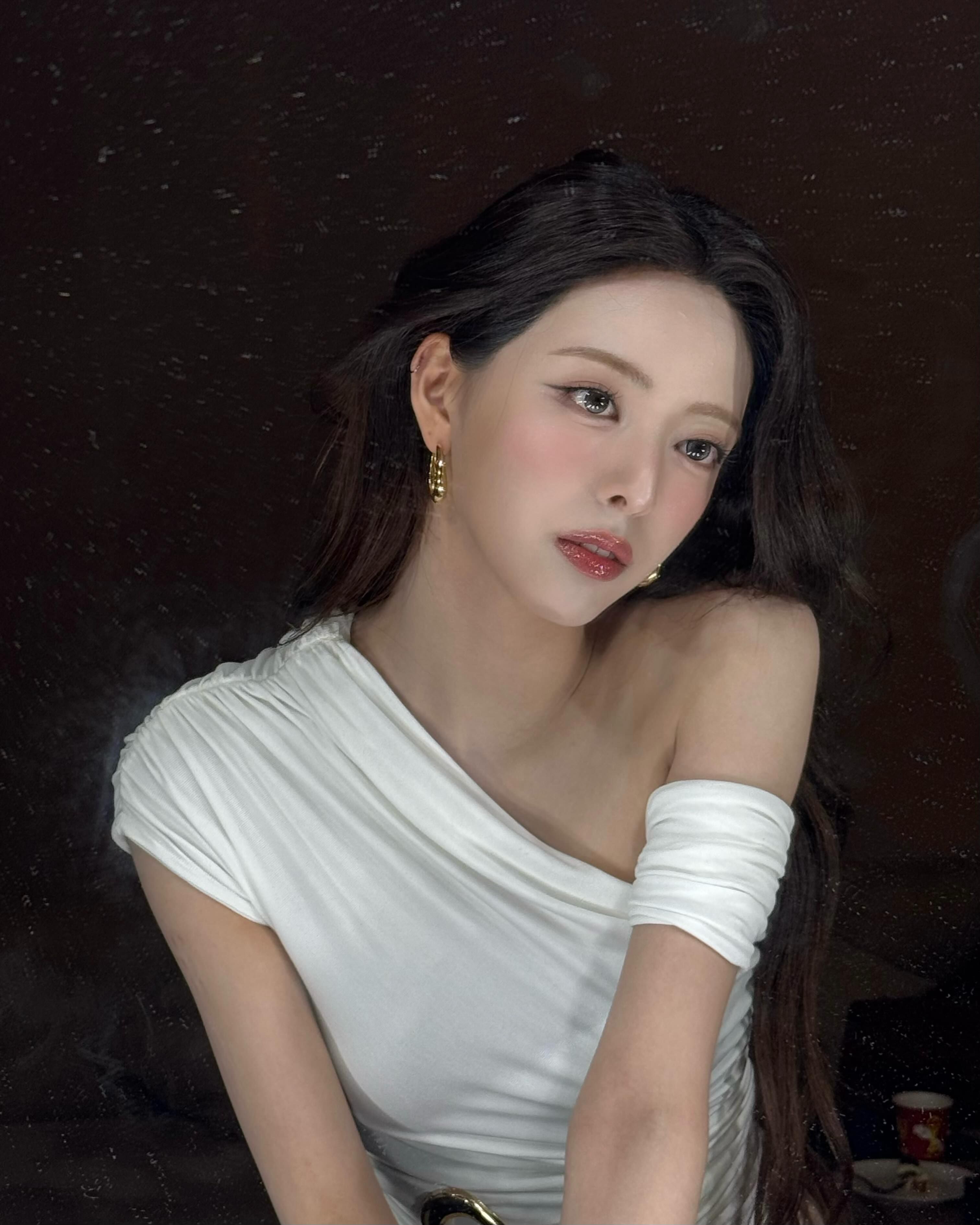 15f17ce47729abc11d1f5bbd0e01a42f.jpeg