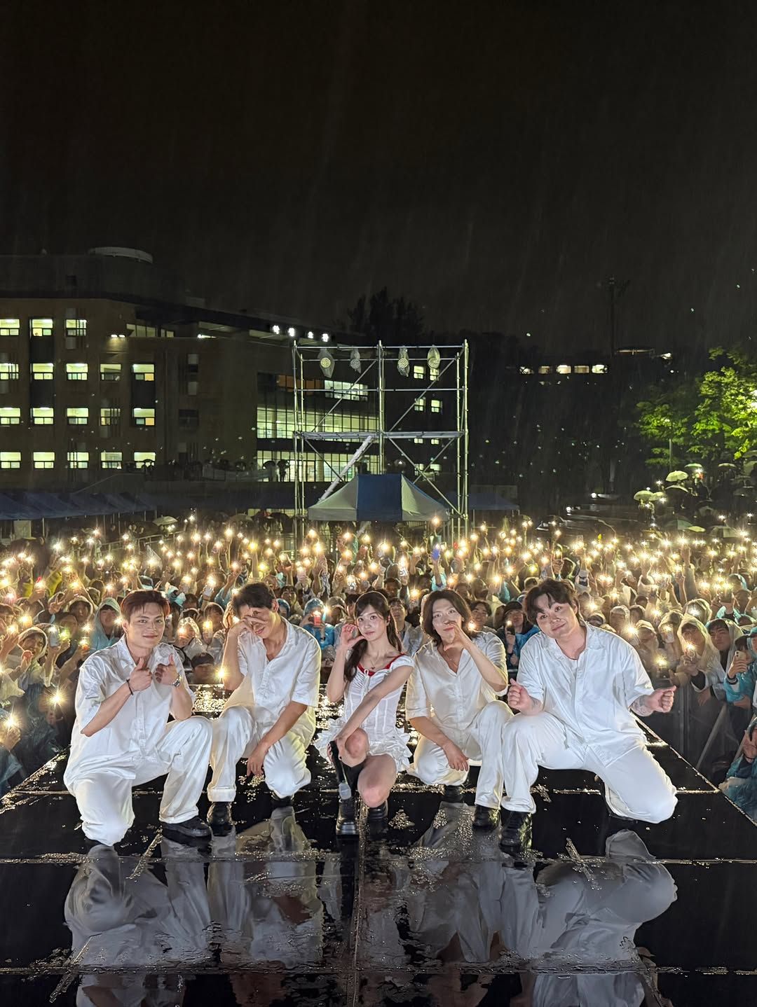 silver_rain.___3929958206570709270.jpg