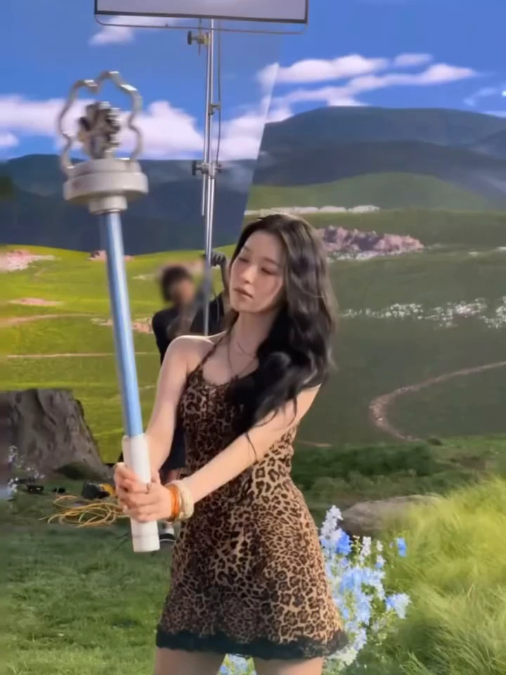 지헌짤 (1).webp