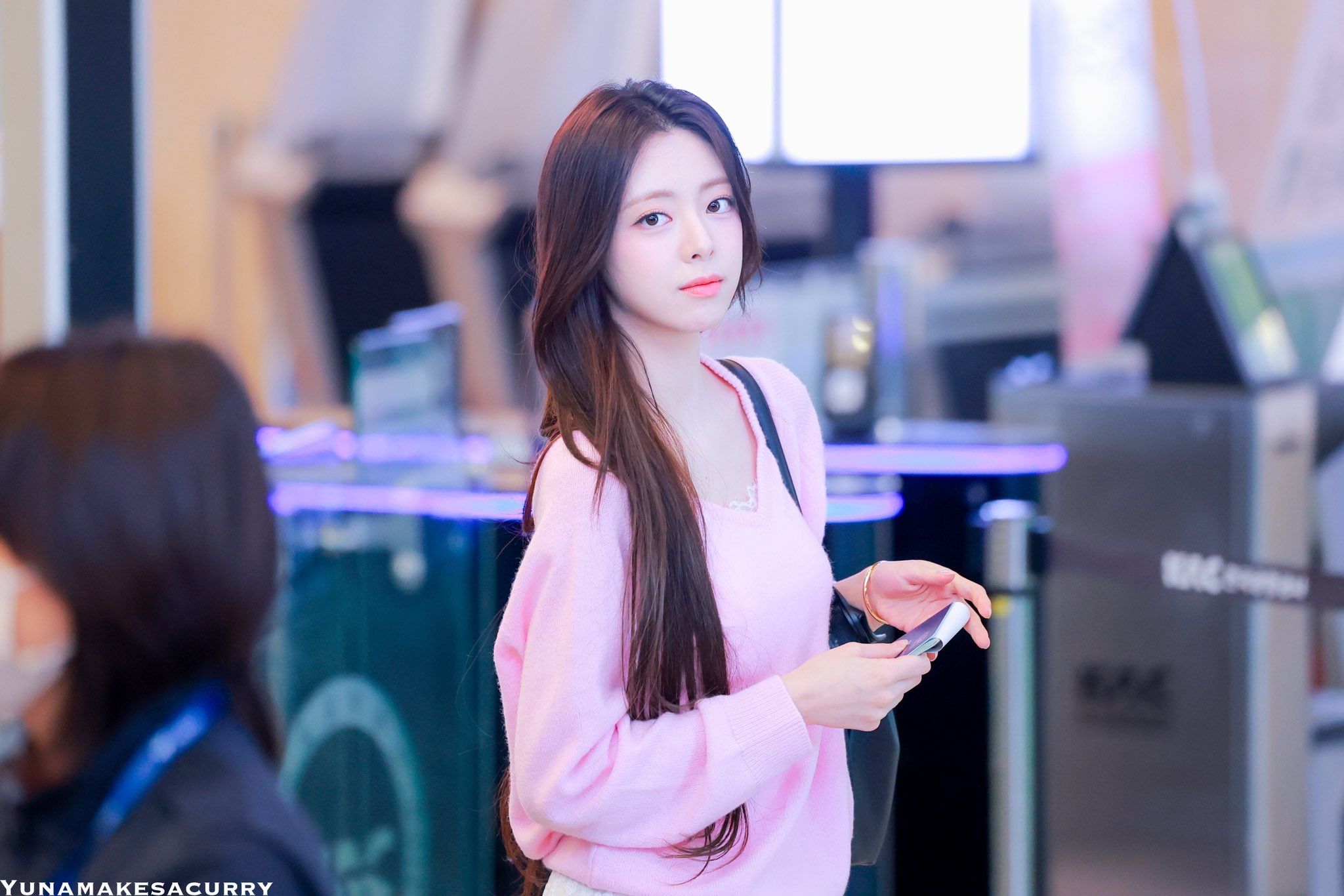 260508 유나 출 (6).jpg