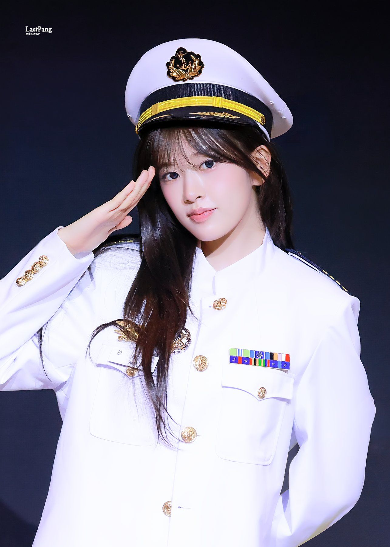 260502 안유진 팬 (27).jpg