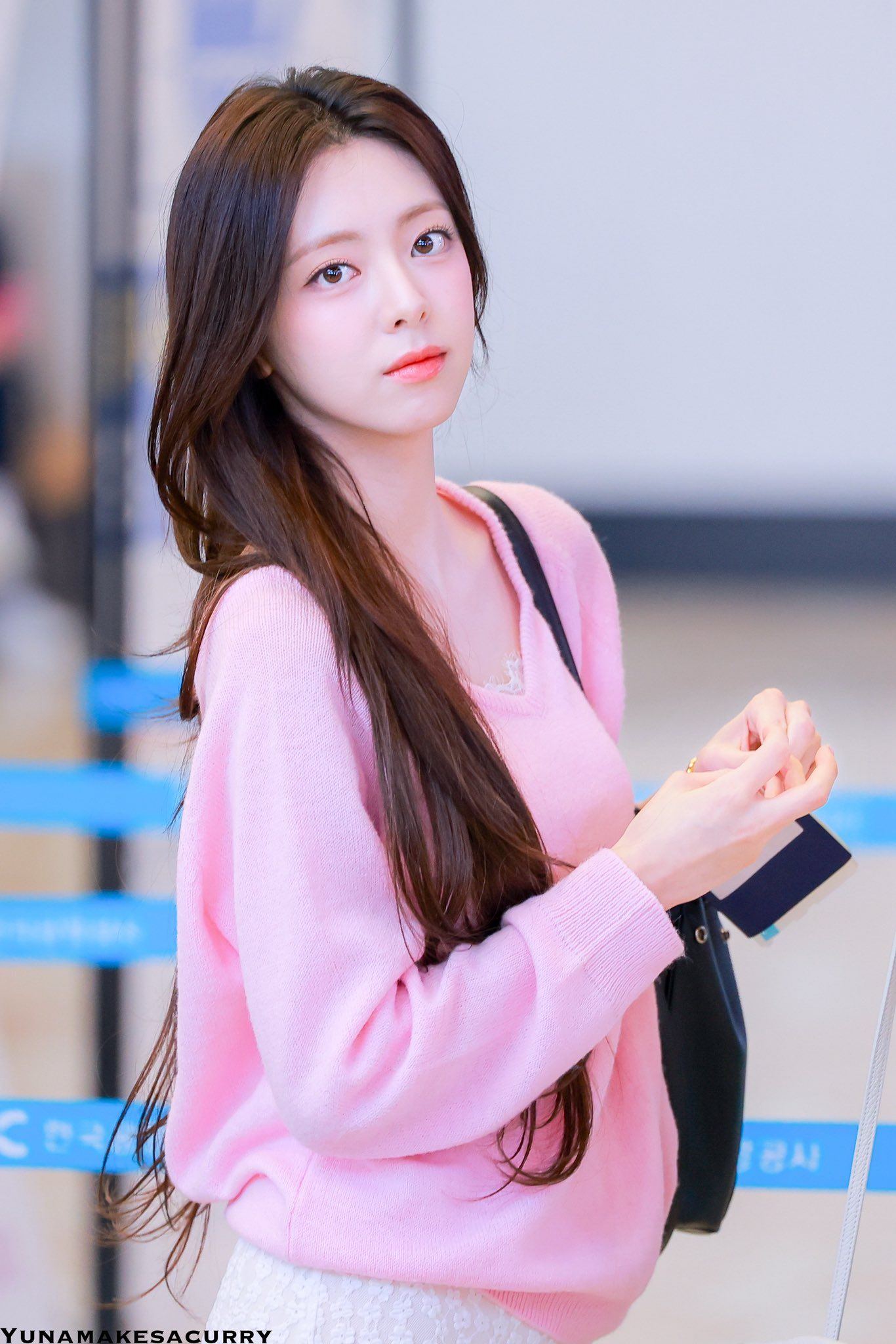 260508 유나 출 (10).jpg