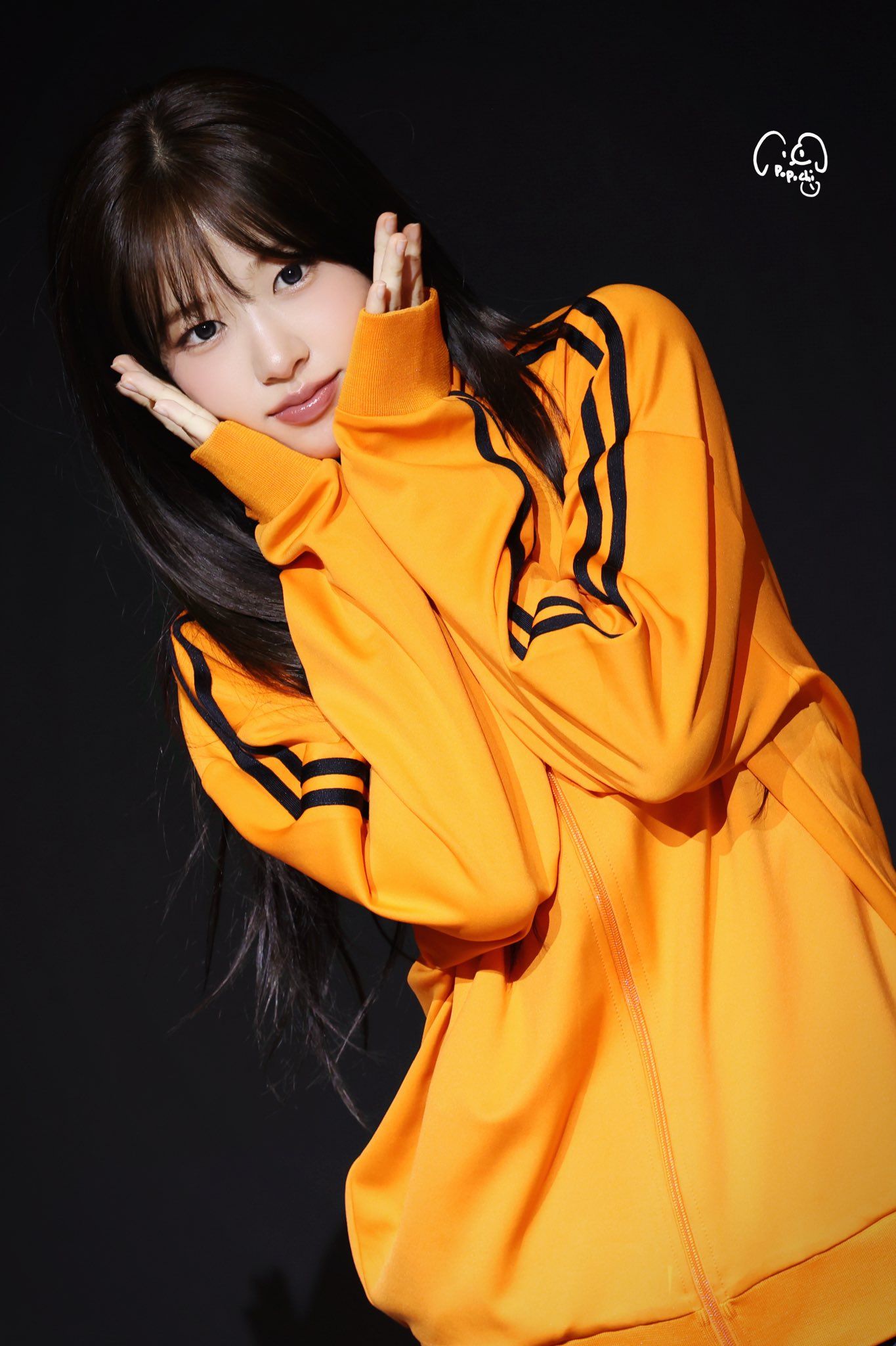 260502 안유진 팬 (7).jpg