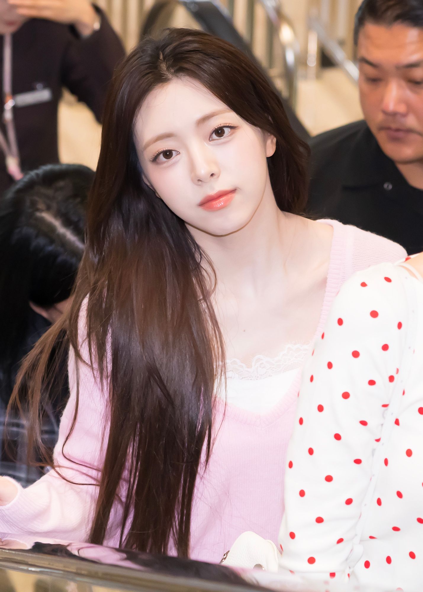 260508 유나 ㅊ (2).jpg
