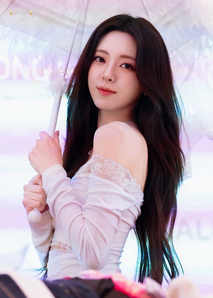 260502 유나 팬 (10).jpg