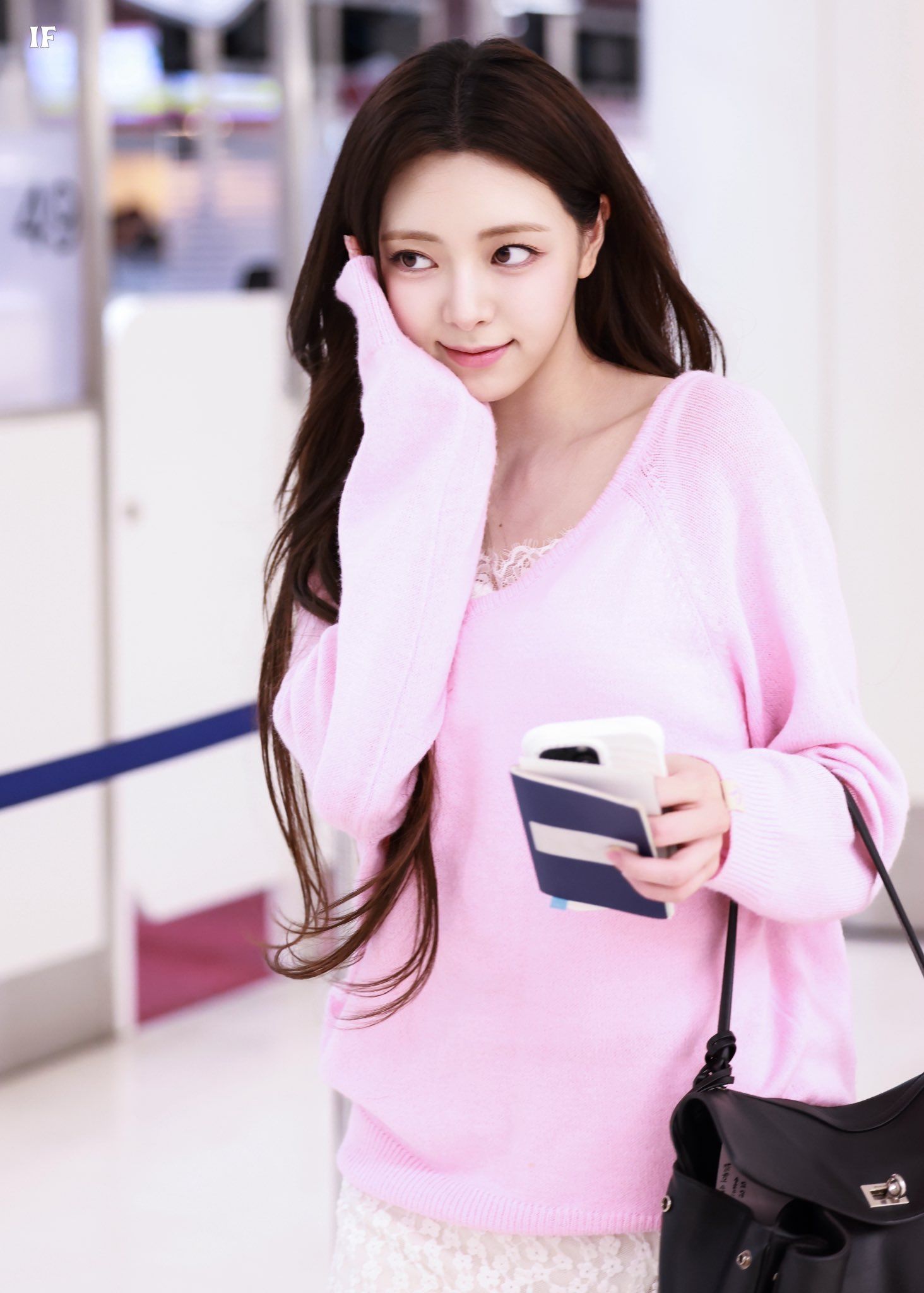 260508 유나 출 (17).jpg