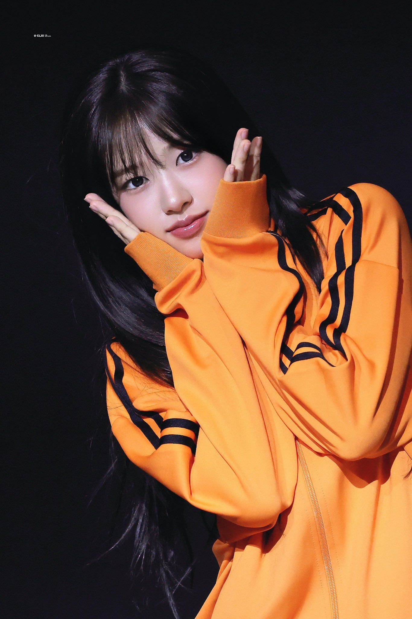 260502 안유진 팬 (11).jpg