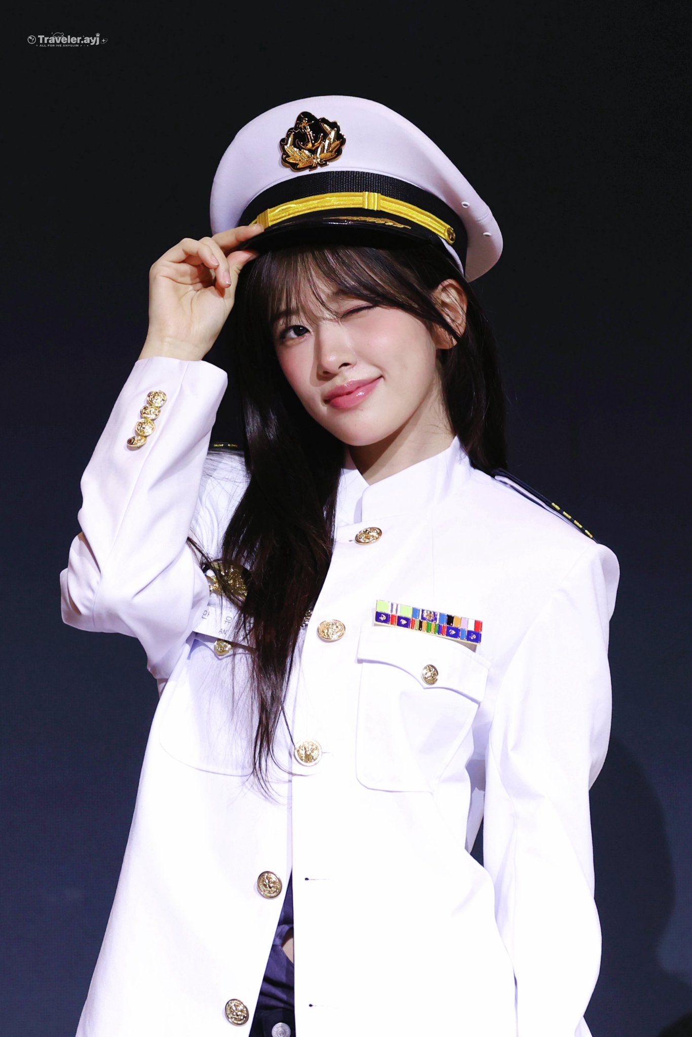 260502 안유진 팬 (32).jpg