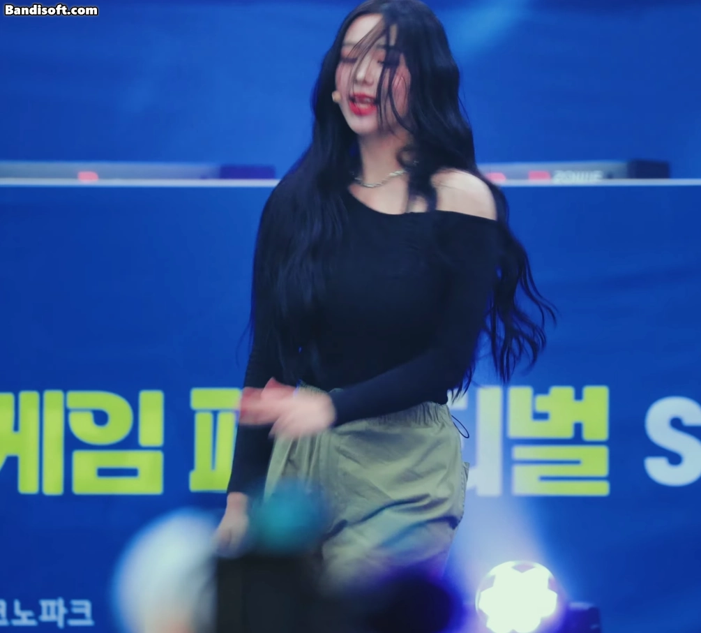 1782881670-2.webp