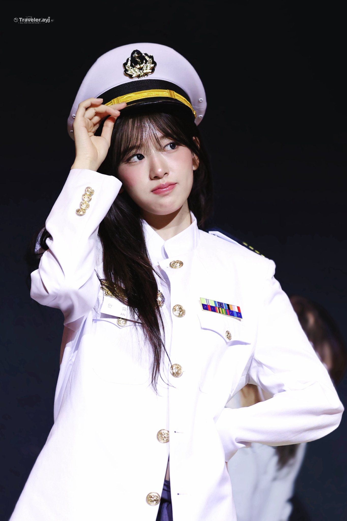 260502 안유진 팬 (31).jpg