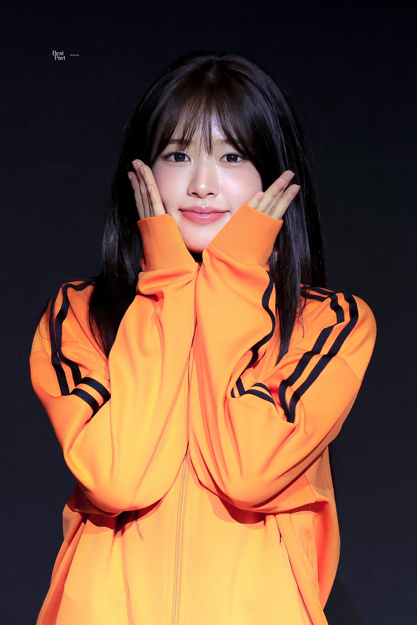 260502 안유진 팬 (21).jpg