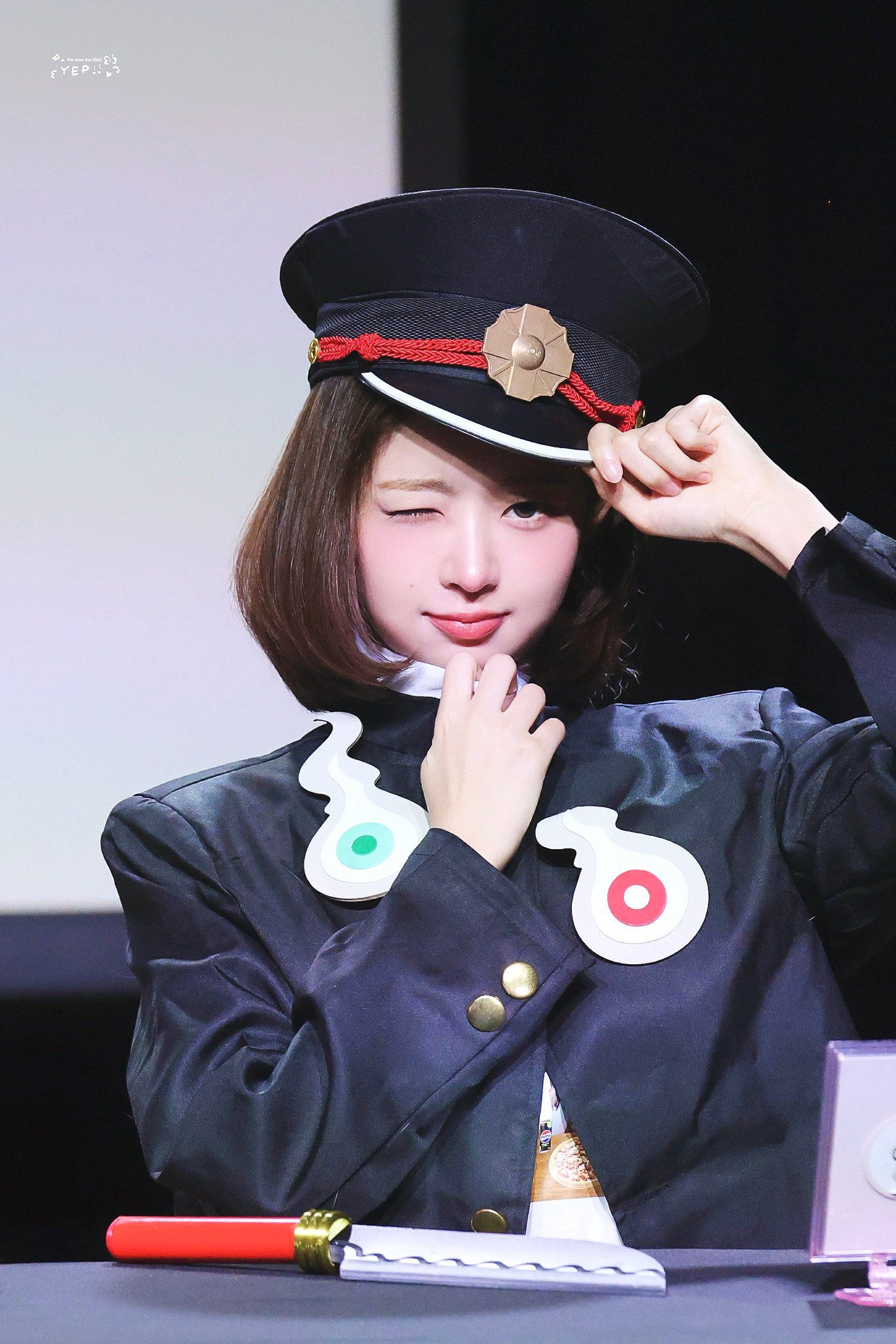 260505 가을 팬 (1).jpg