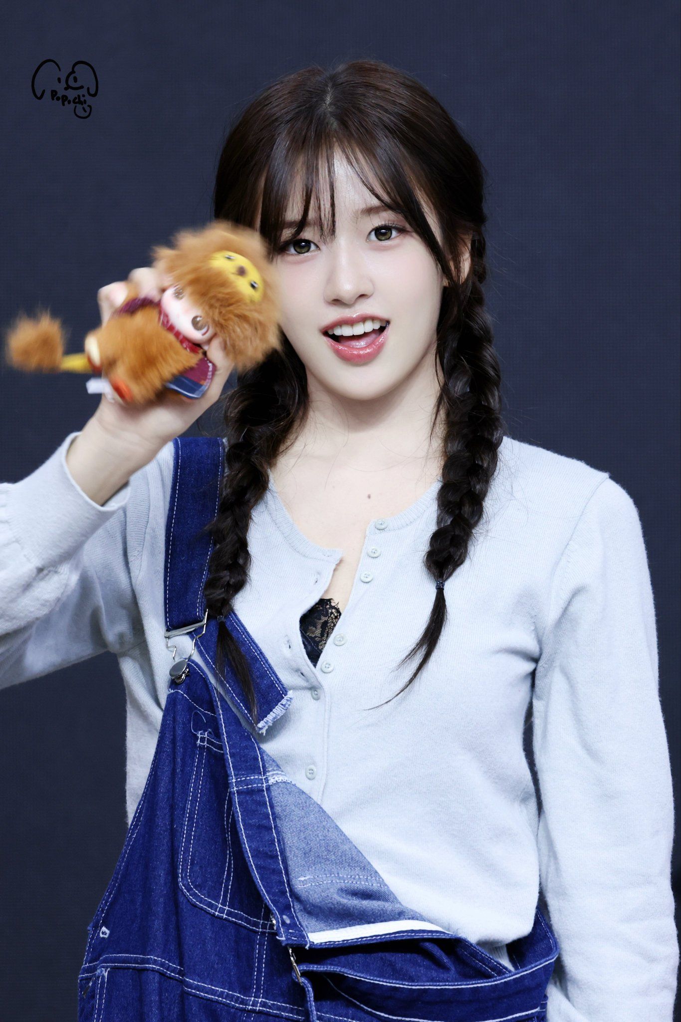 260503 안유진 팬 (8).jpg