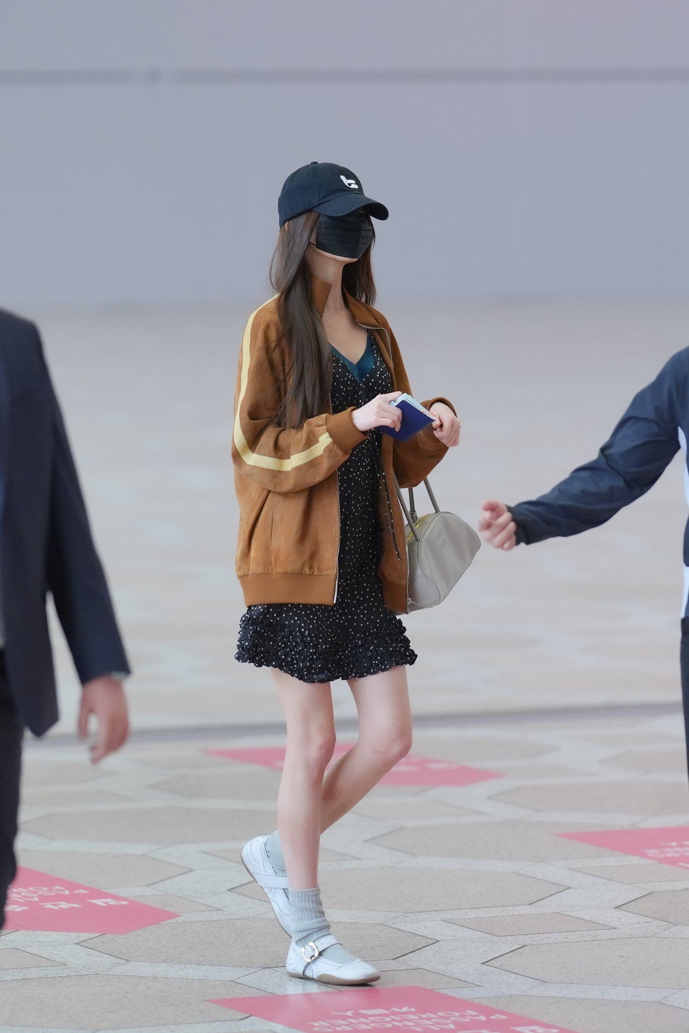 260429 장원영 출 (2).jpg