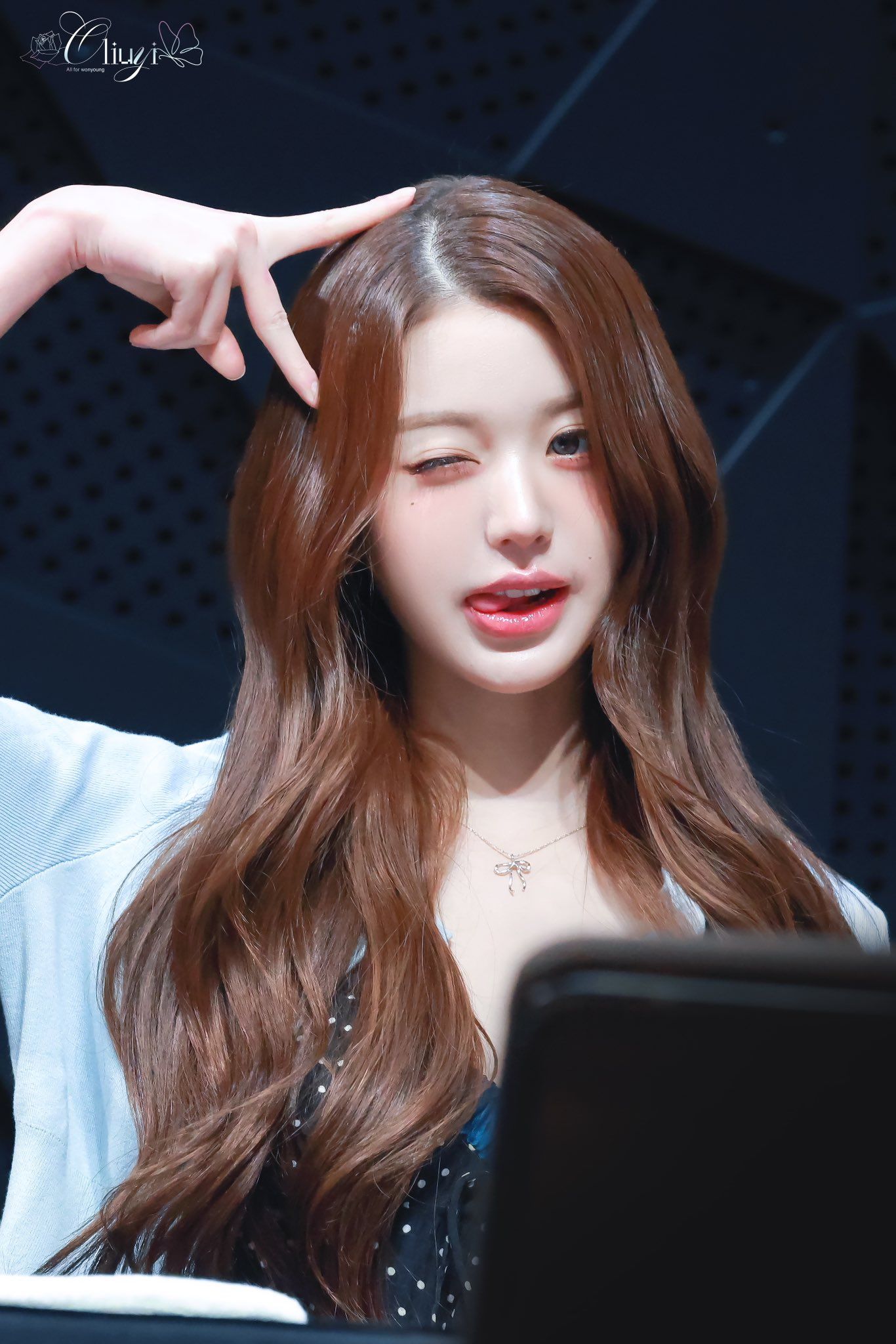 260429 장원영 팬 (13).jpg