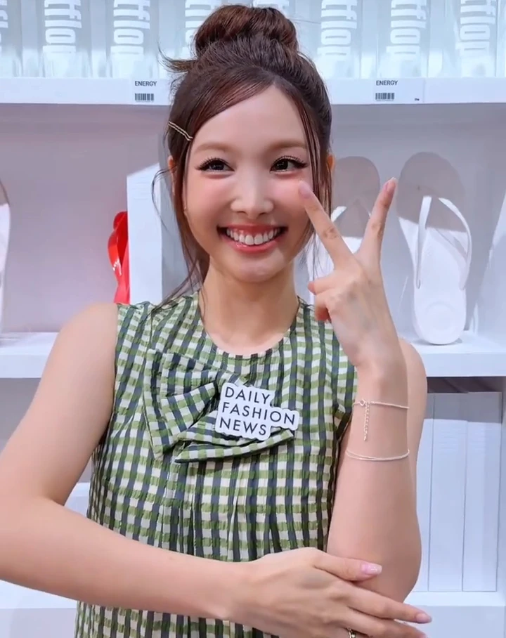 나연짤 (2).webp