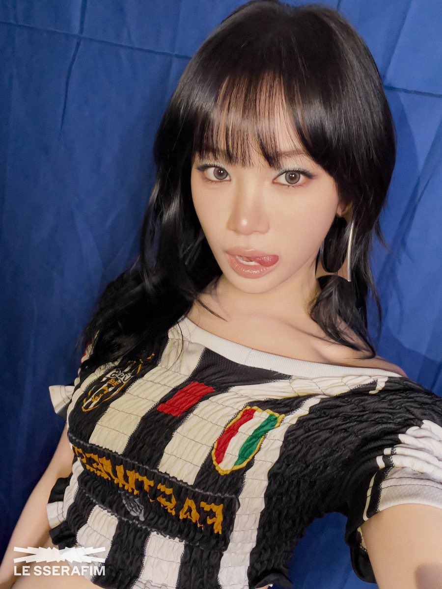 르세라핌 (11).jpg