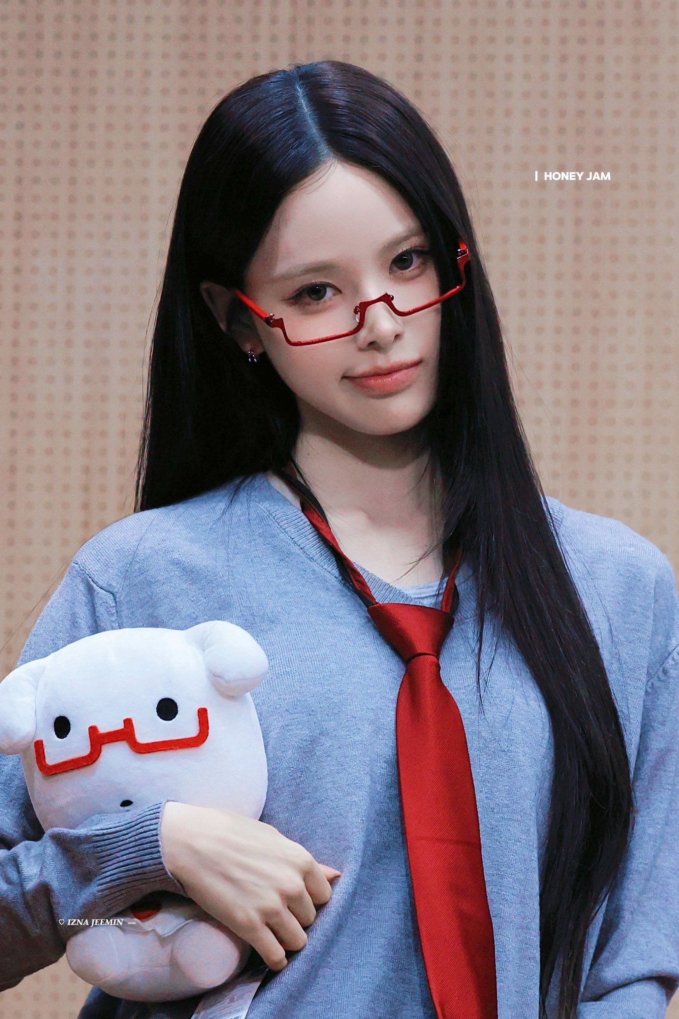 001.jpg