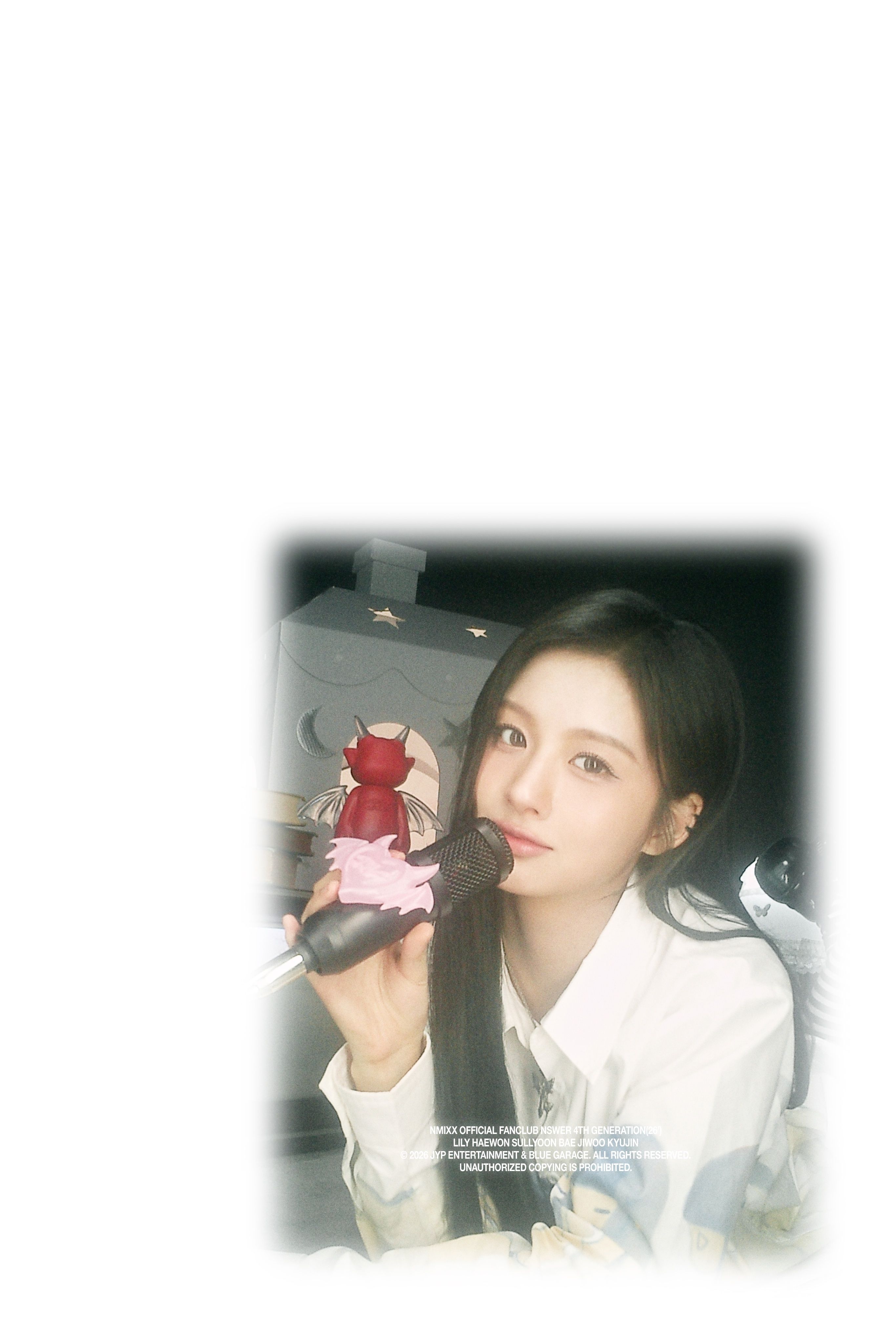 NMIXX_official-2073602776316416176-1.jpg