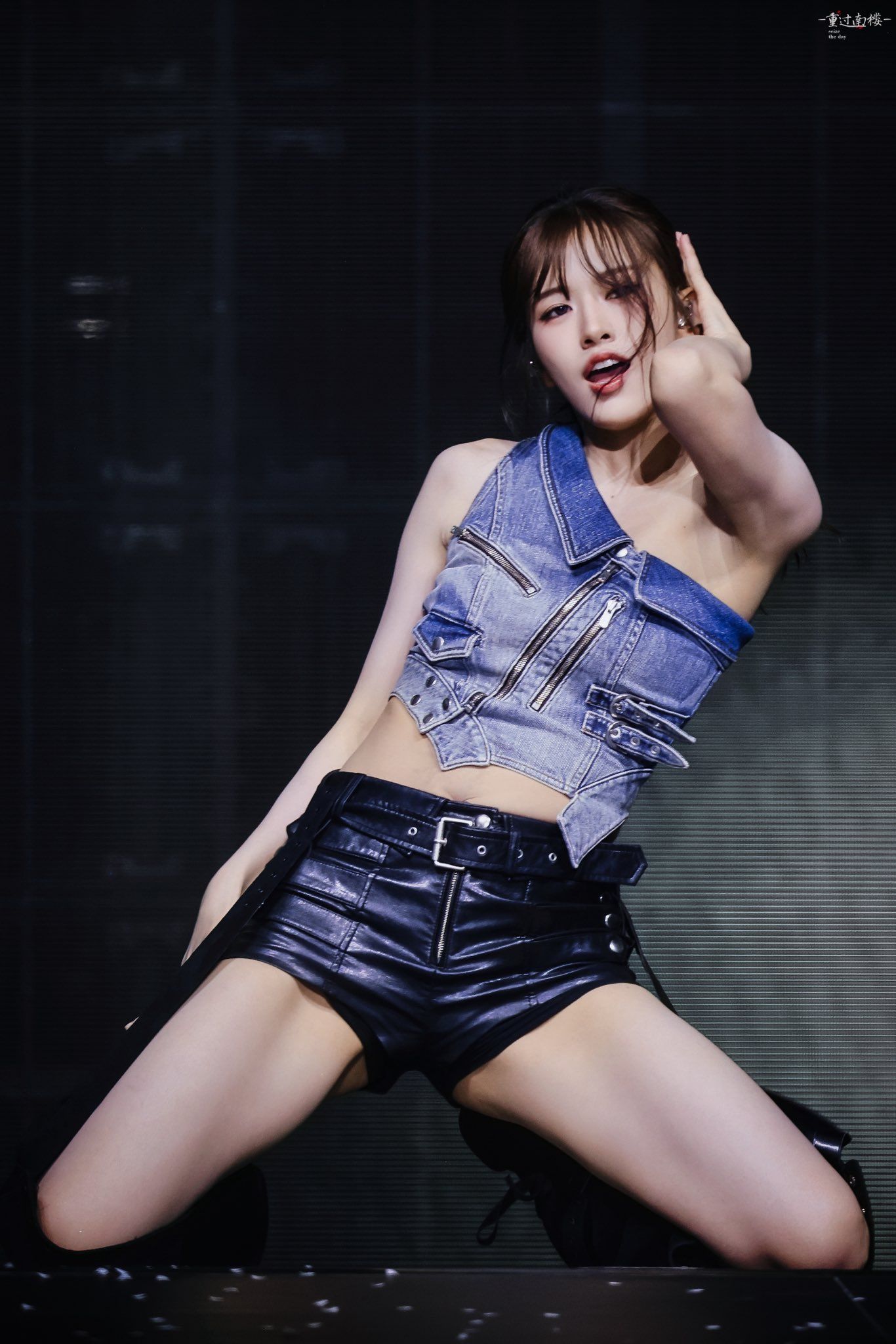 260523 안유진 투 (52).jpg