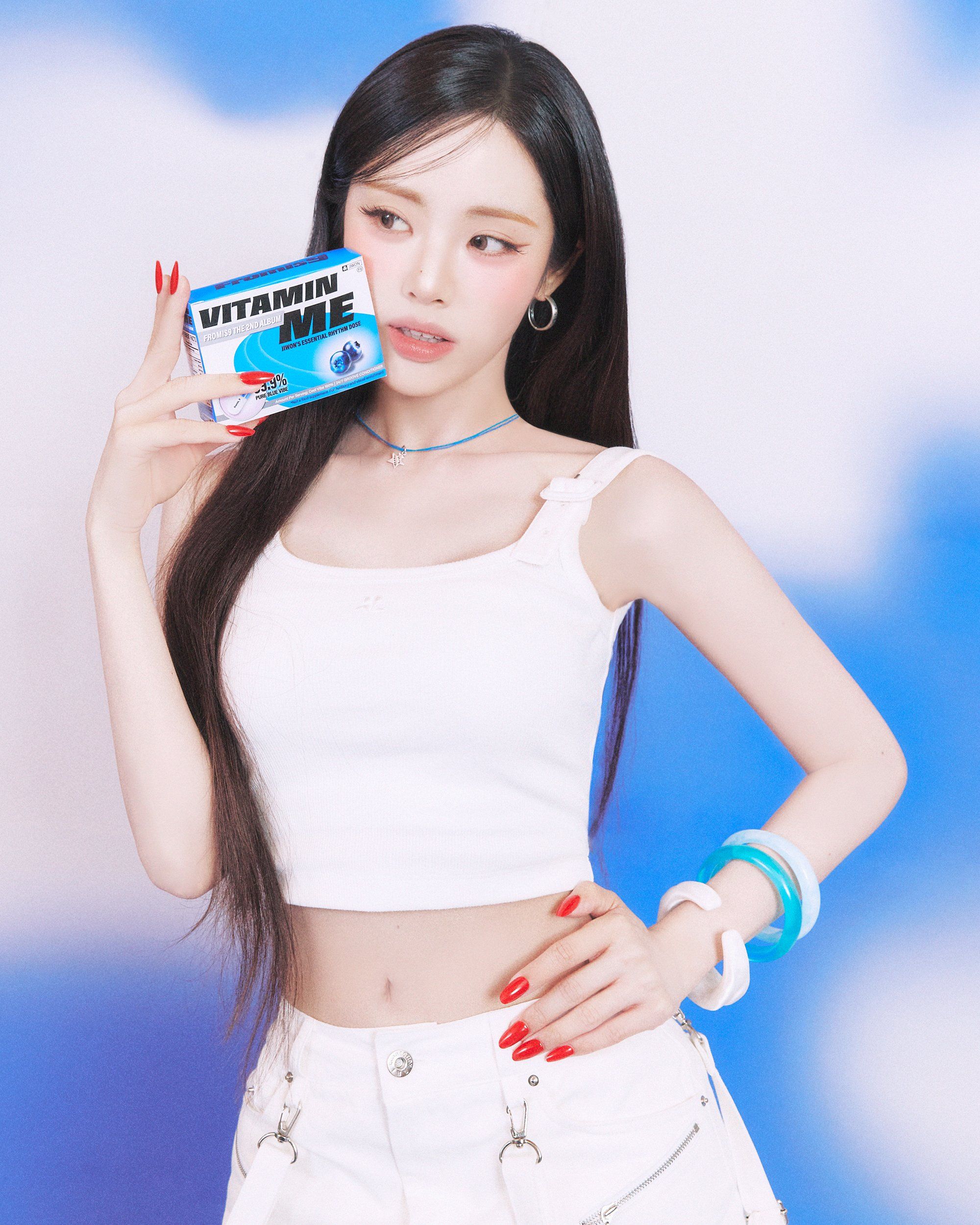 realfromis_9-2077000163046928755-1.jpg
