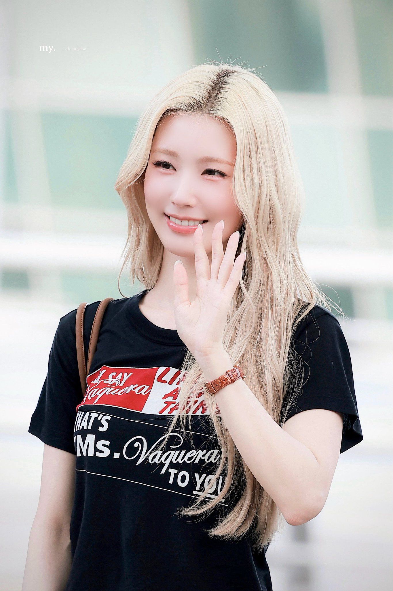 260525 미연 출 (12).jpg