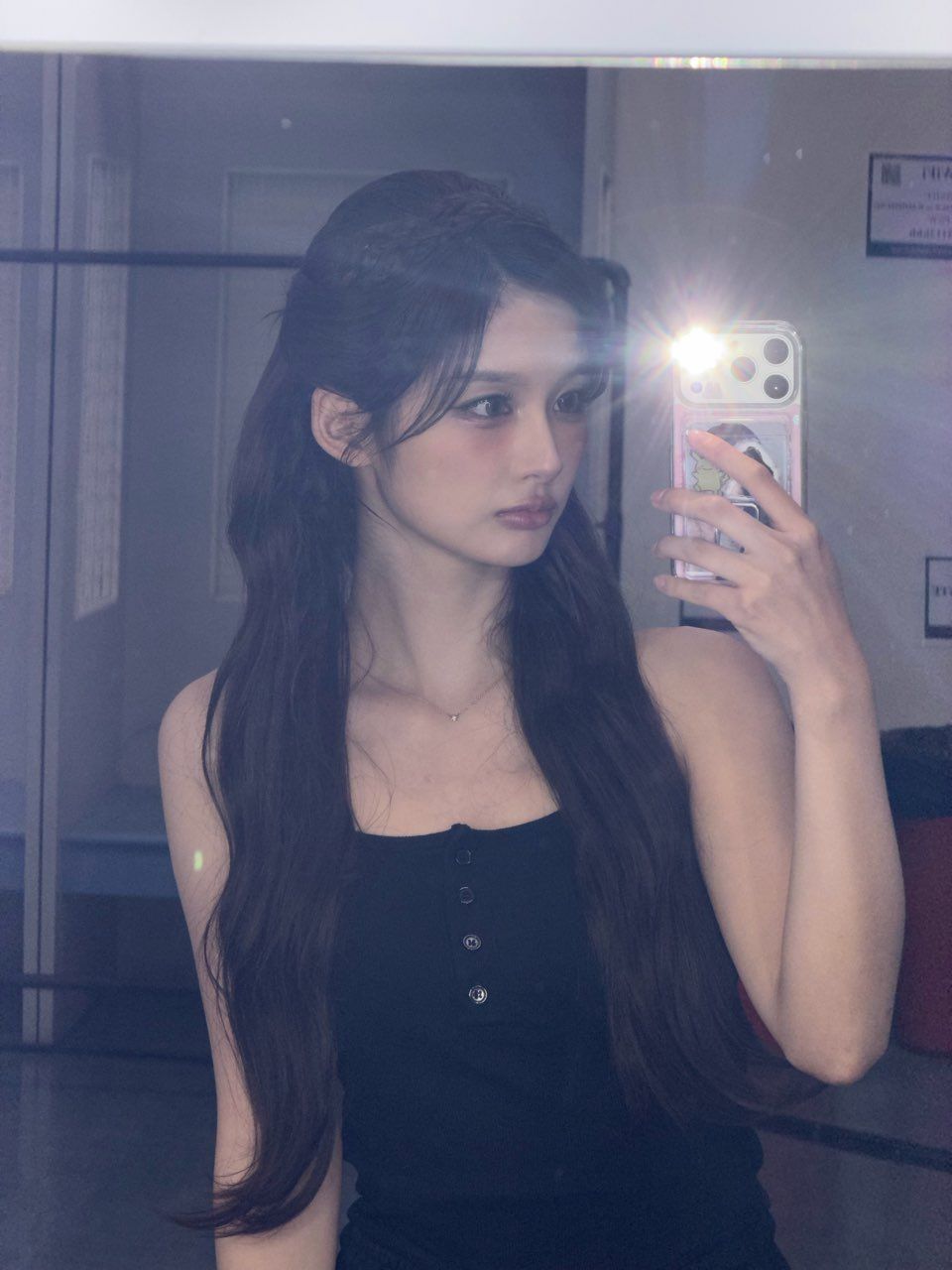 HNHziXOWYAEgmoY.jpg