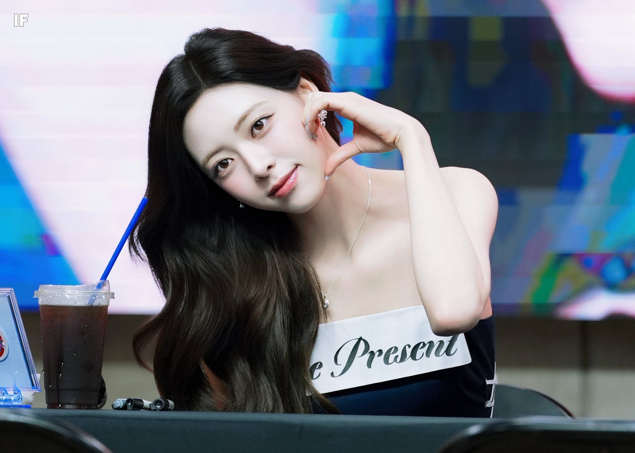 260524 유나 팬 (17).jpg