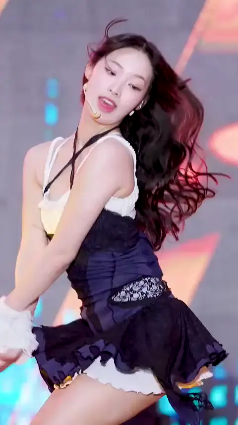 1784091382-2.webp