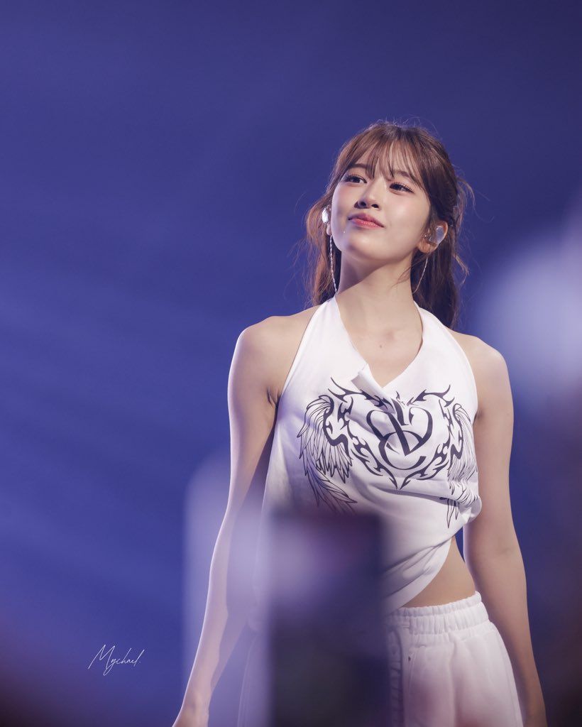 260524 안유진 투 (40).jpg