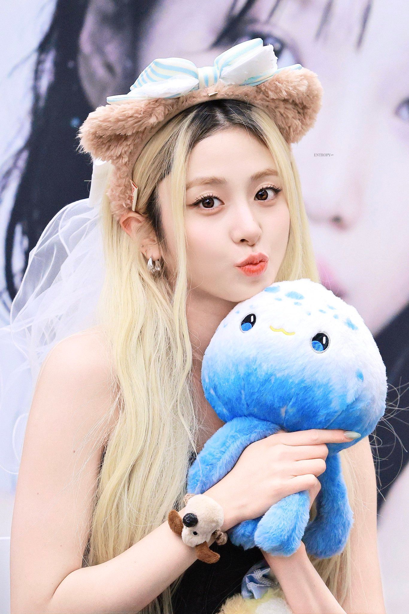 260525 윤진 팬 (14).jpg