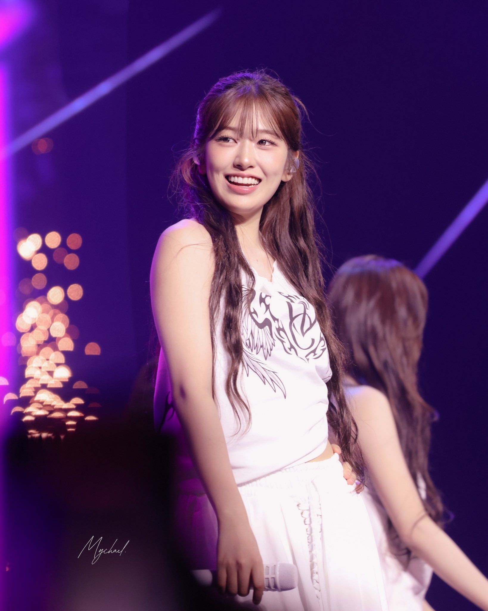 260524 안유진 투 (41).jpg