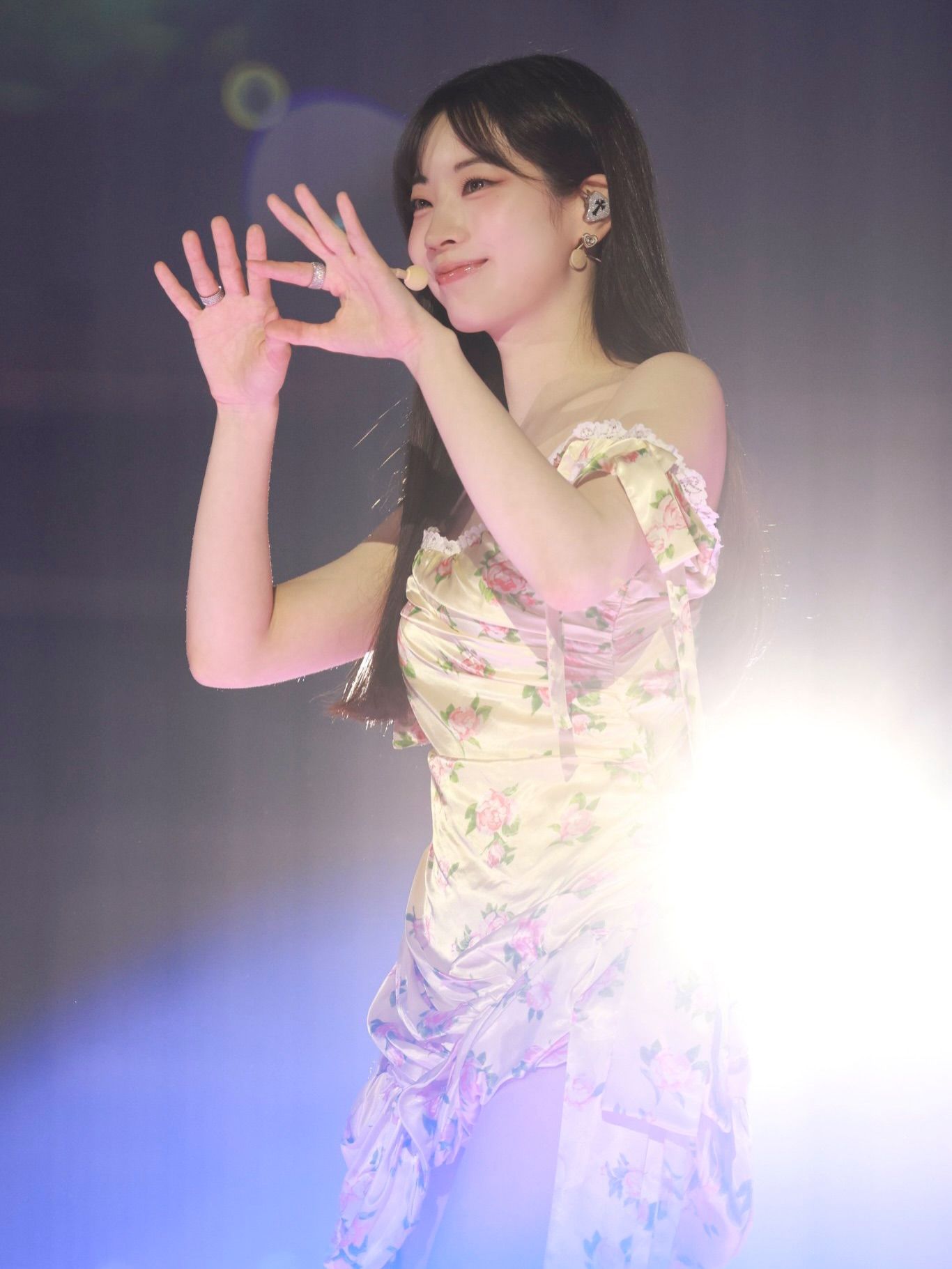 dahhyunnee_3941691253888443128.jpg