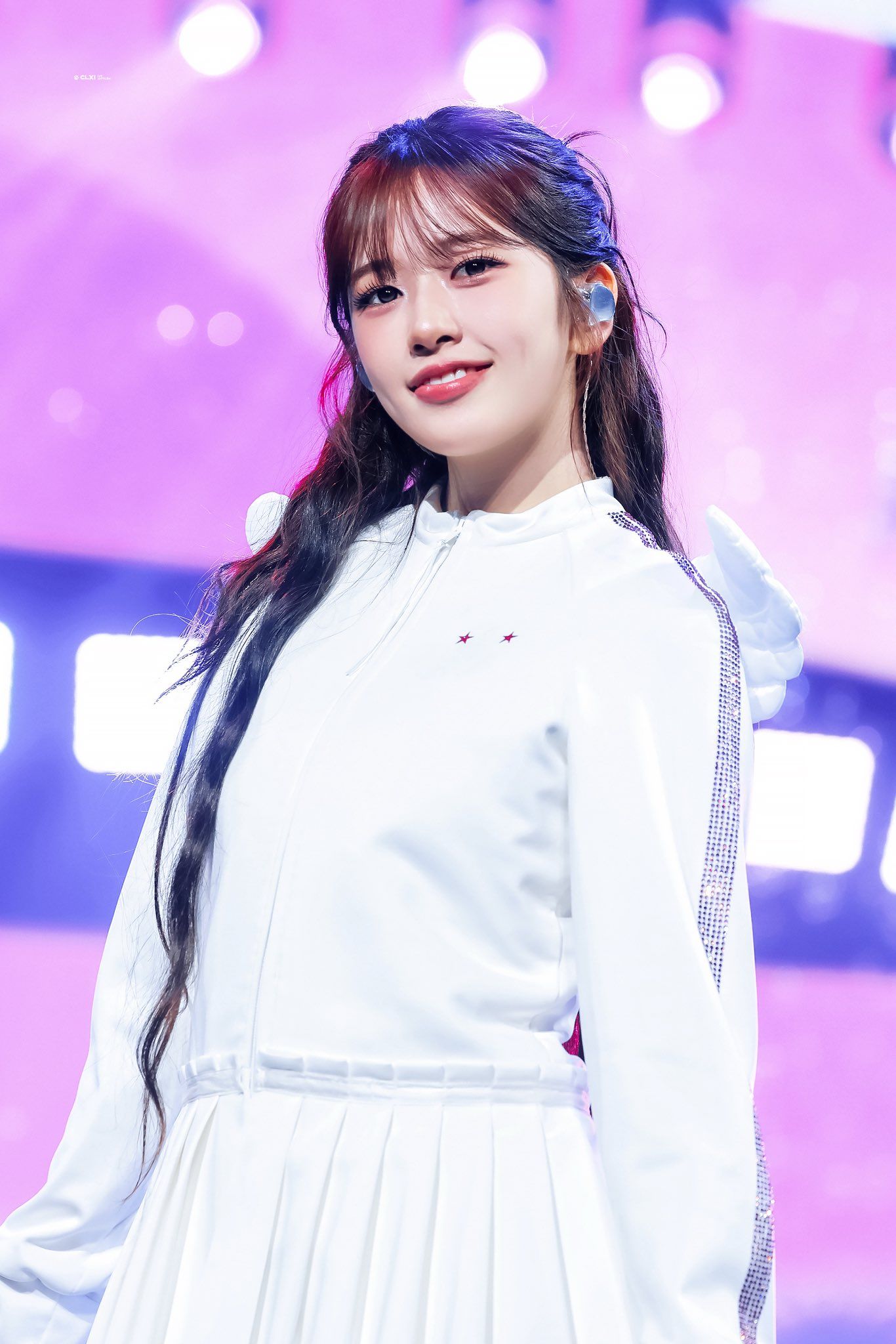 260524 안유진 투 (29).jpg