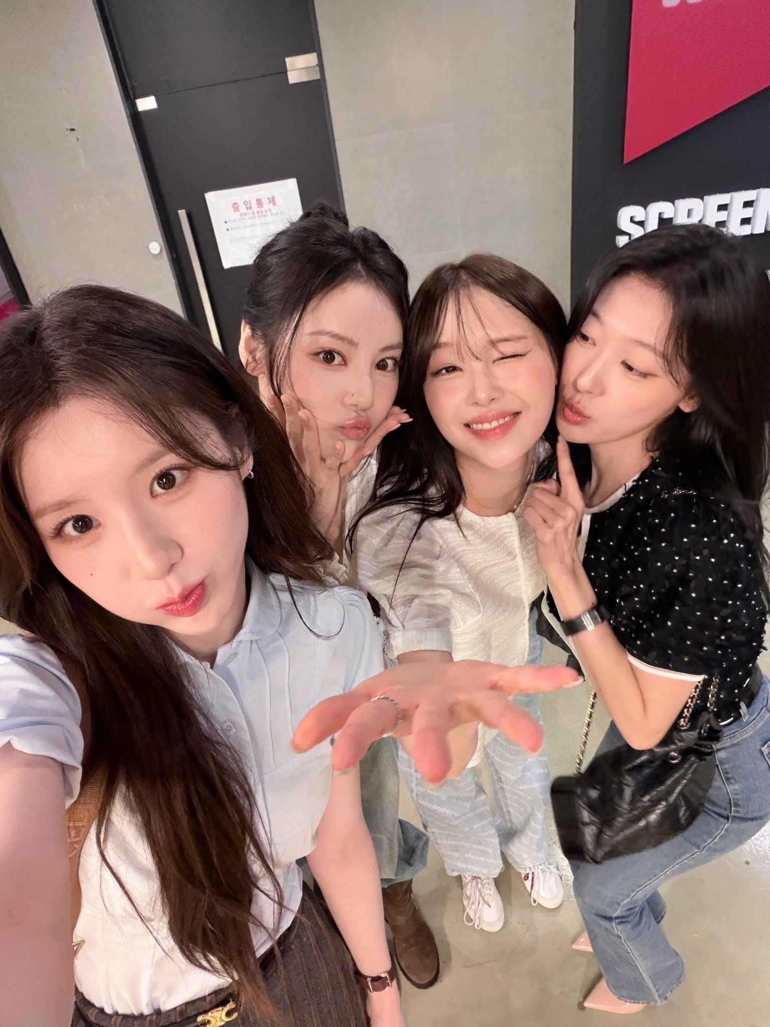 희진 (1).jpg